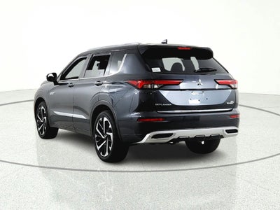 2025 Mitsubishi Outlander PHEV Base