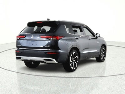 2025 Mitsubishi Outlander PHEV Base