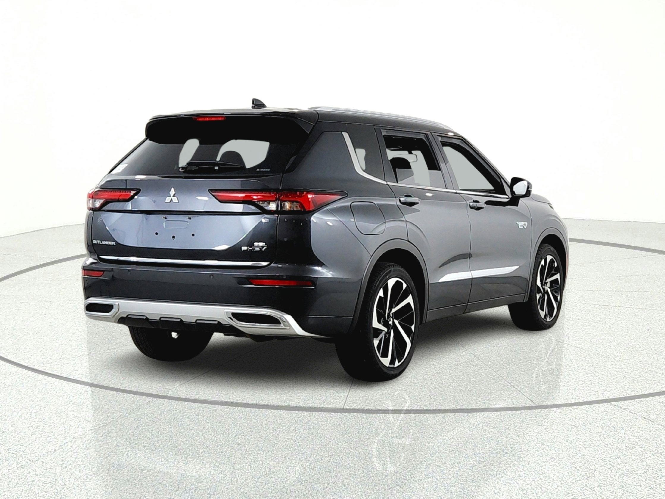 2025 Mitsubishi Outlander PHEV Base