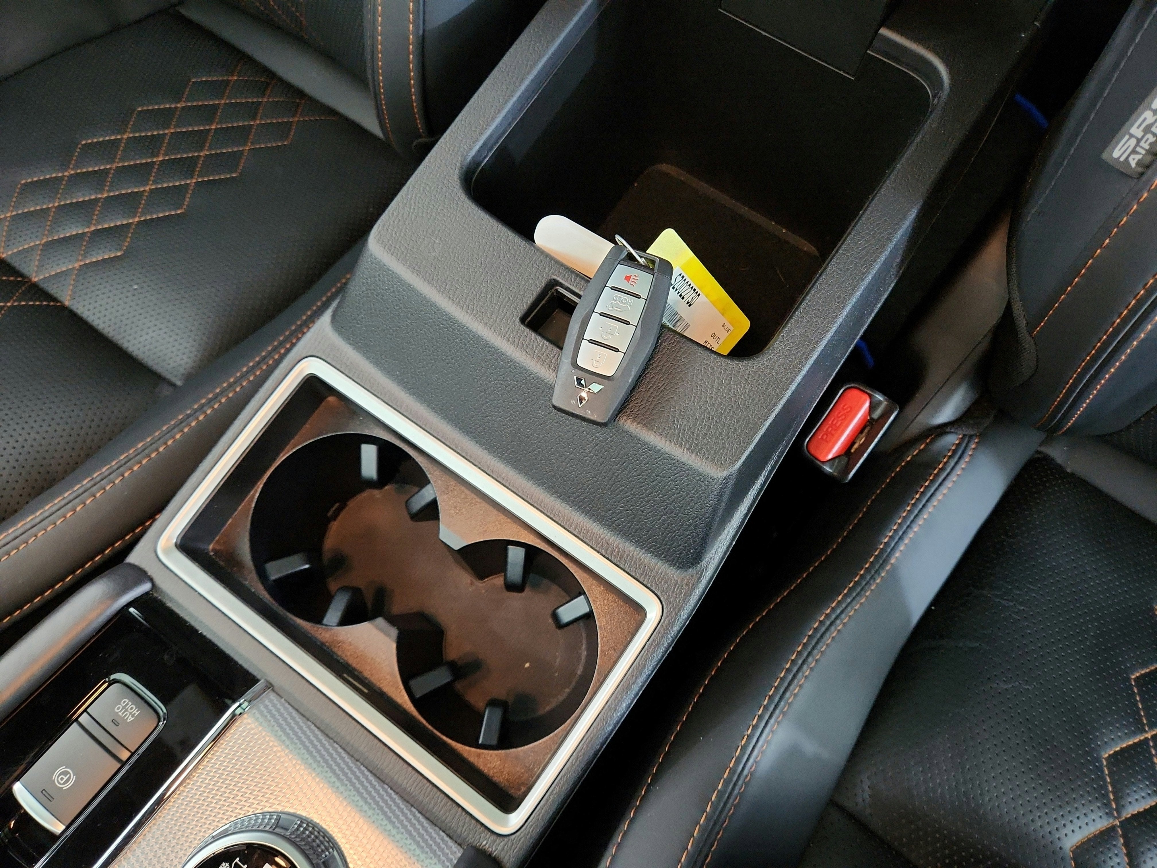 2025 Mitsubishi Outlander PHEV Base