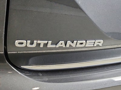 2025 Mitsubishi Outlander PHEV Base