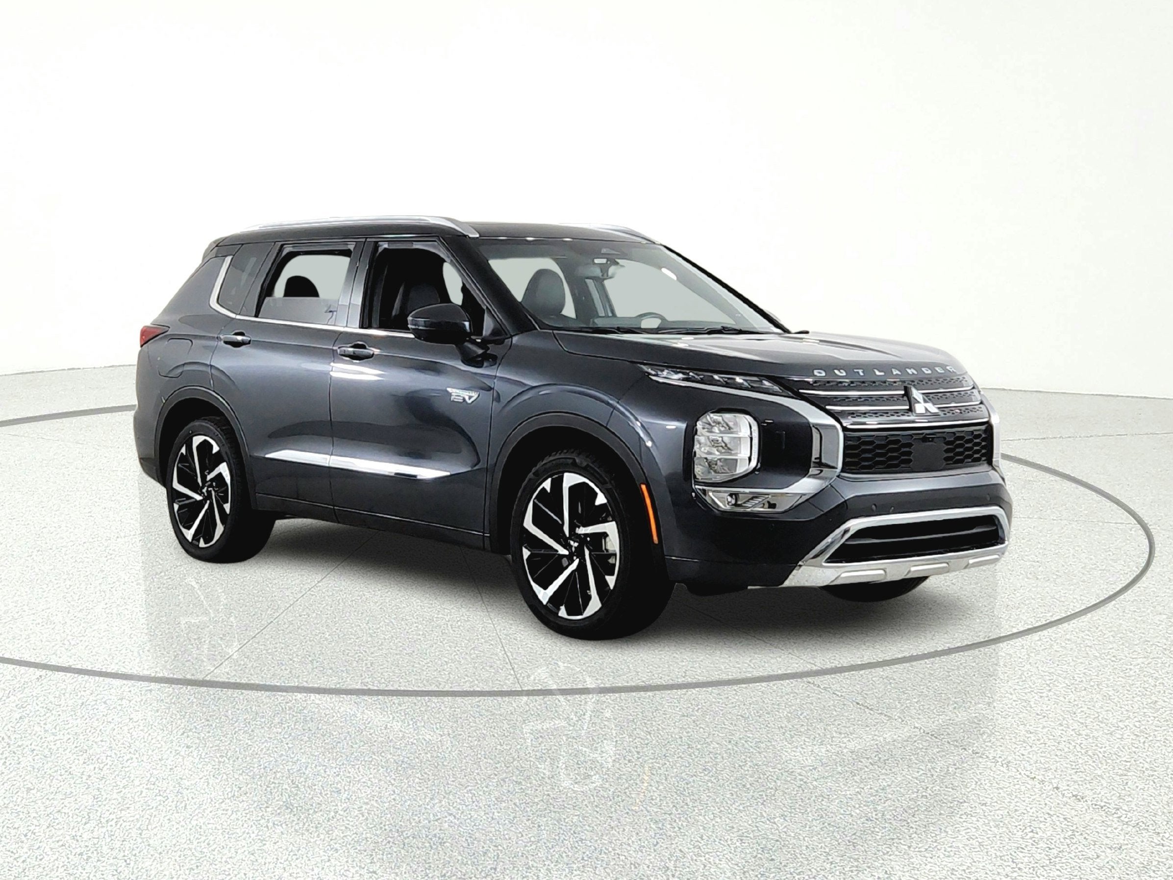 2025 Mitsubishi Outlander PHEV Base