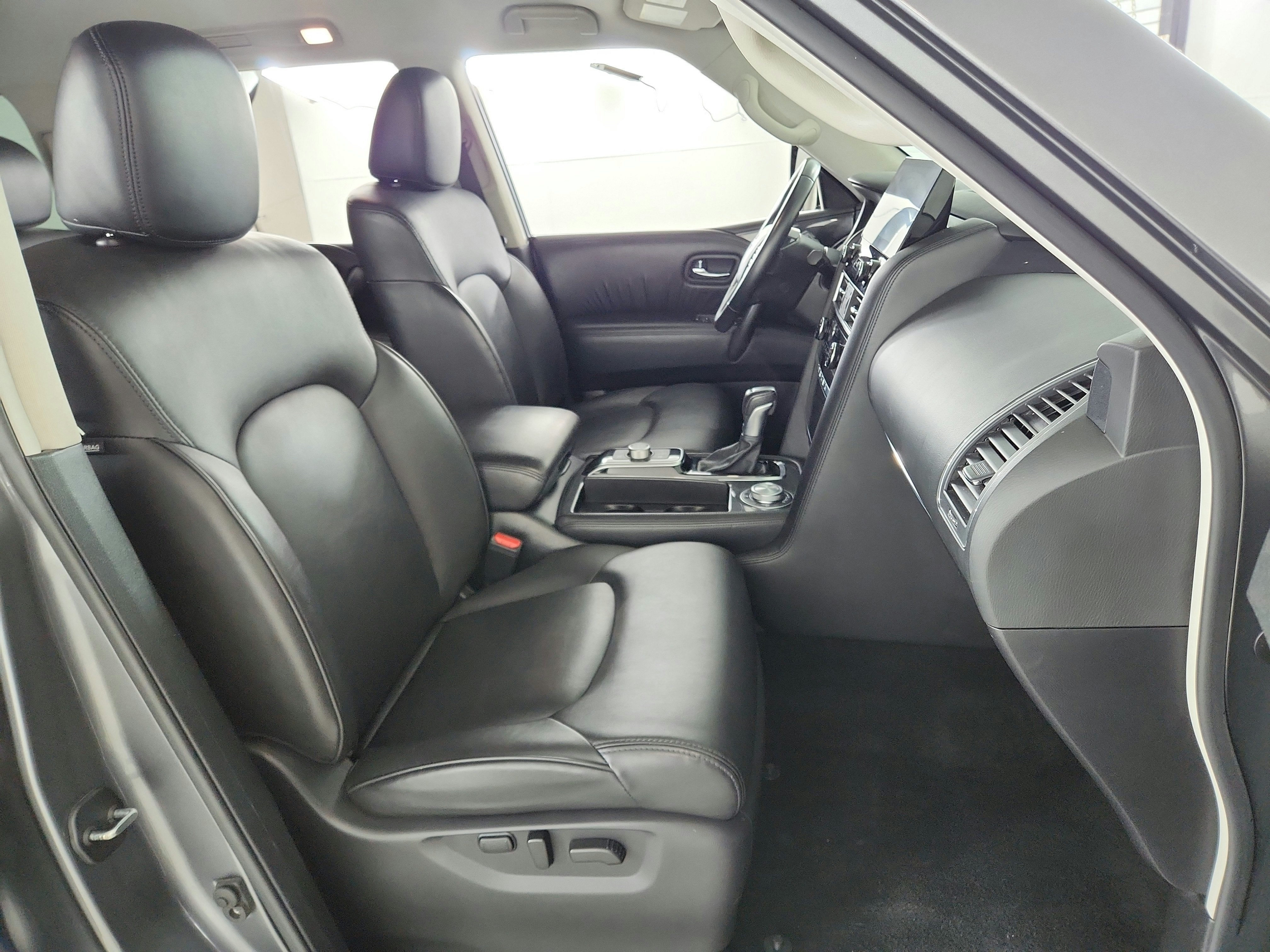 2023 Nissan Armada SV