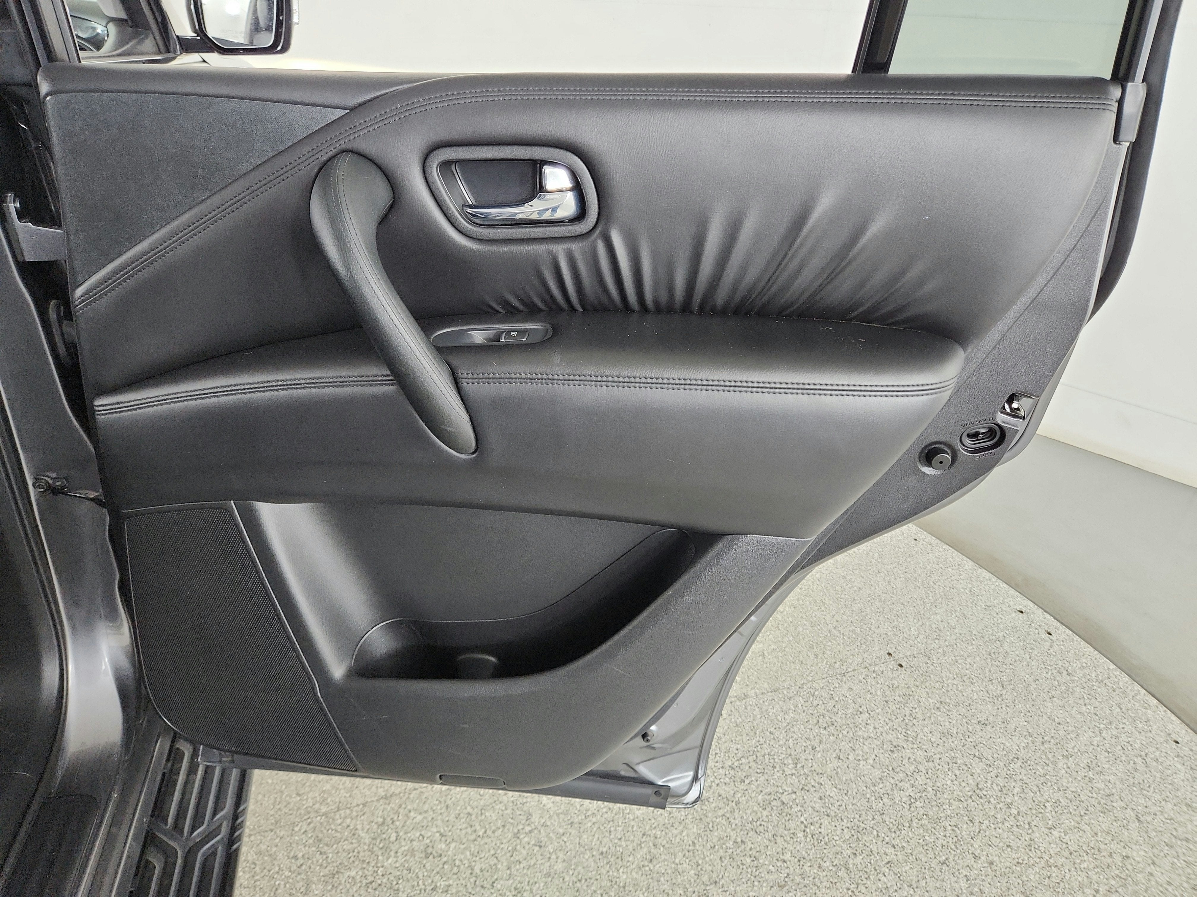2023 Nissan Armada SV