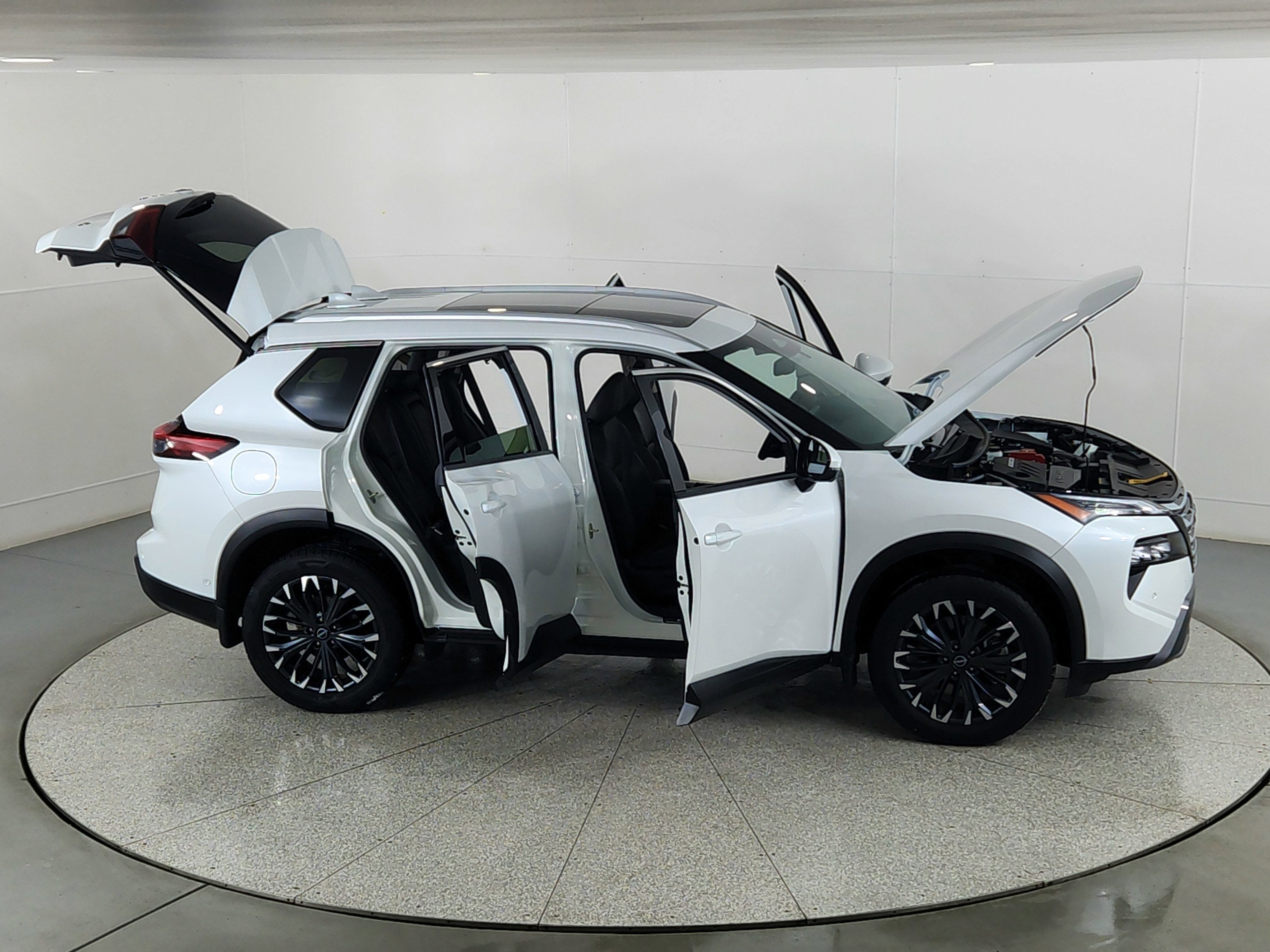 2025 Nissan Rogue SL