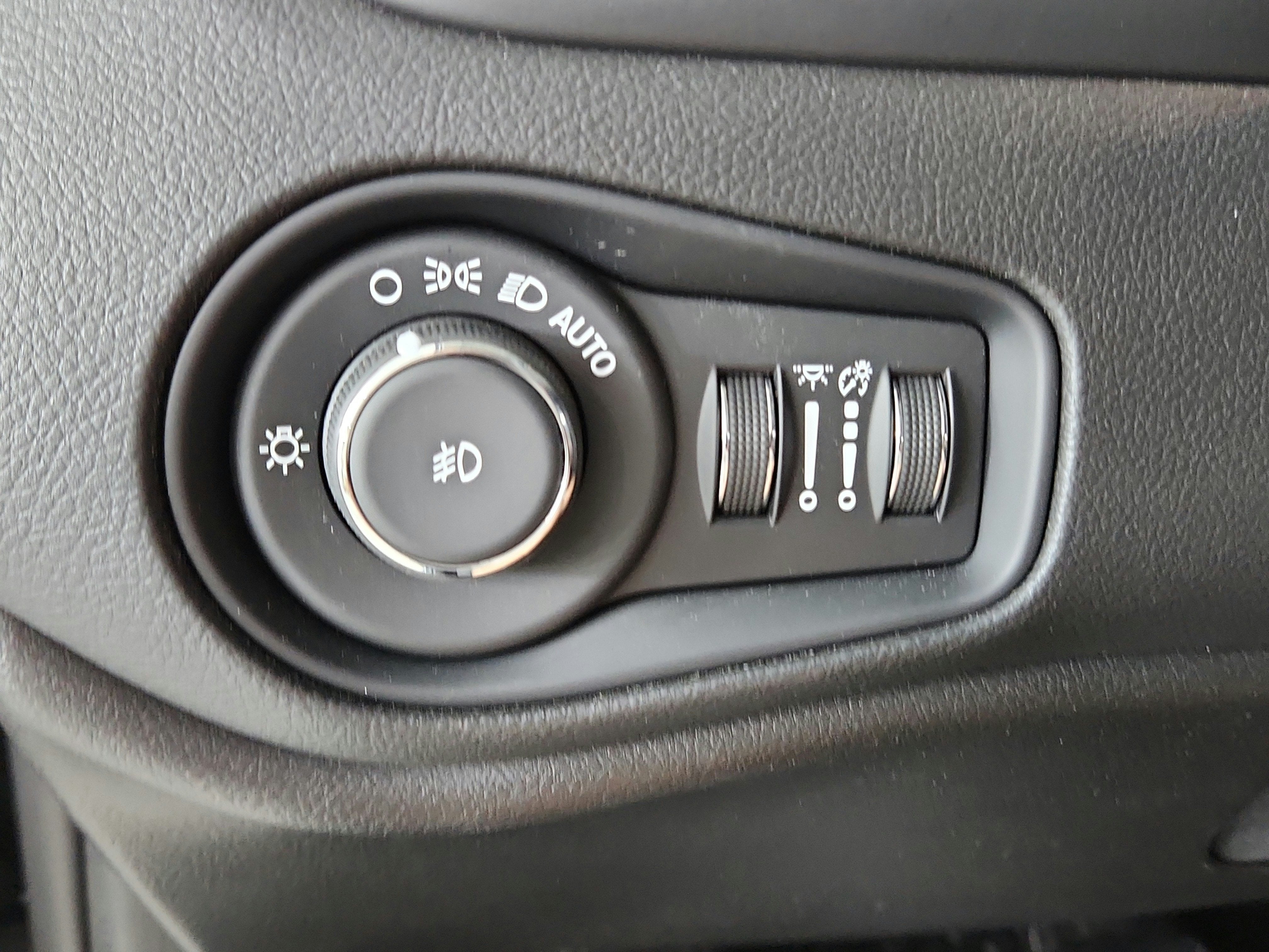2023 Jeep Renegade Limited