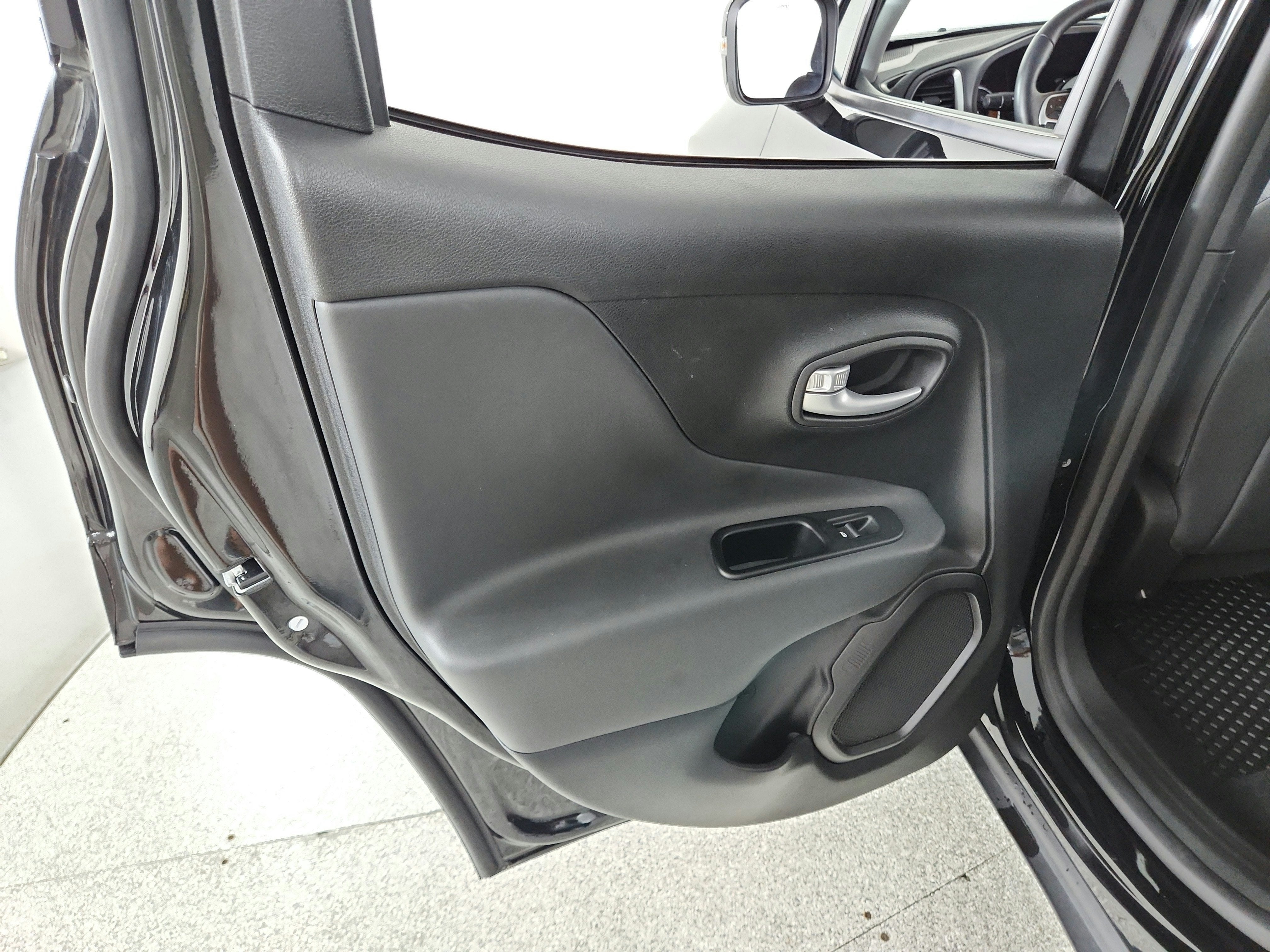 2023 Jeep Renegade Limited