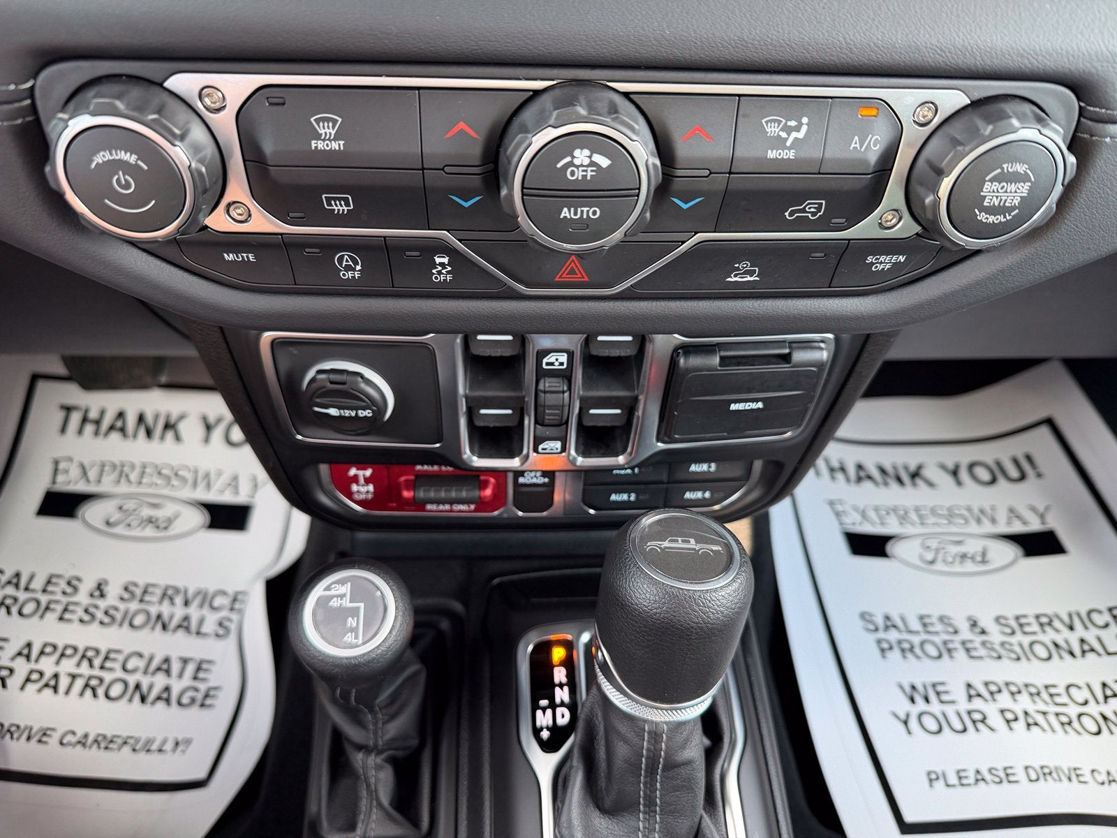 2026 Jeep Gladiator Mojave