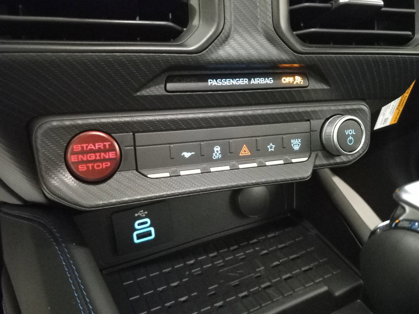 2024 Ford Mustang Dark Horse Fastback