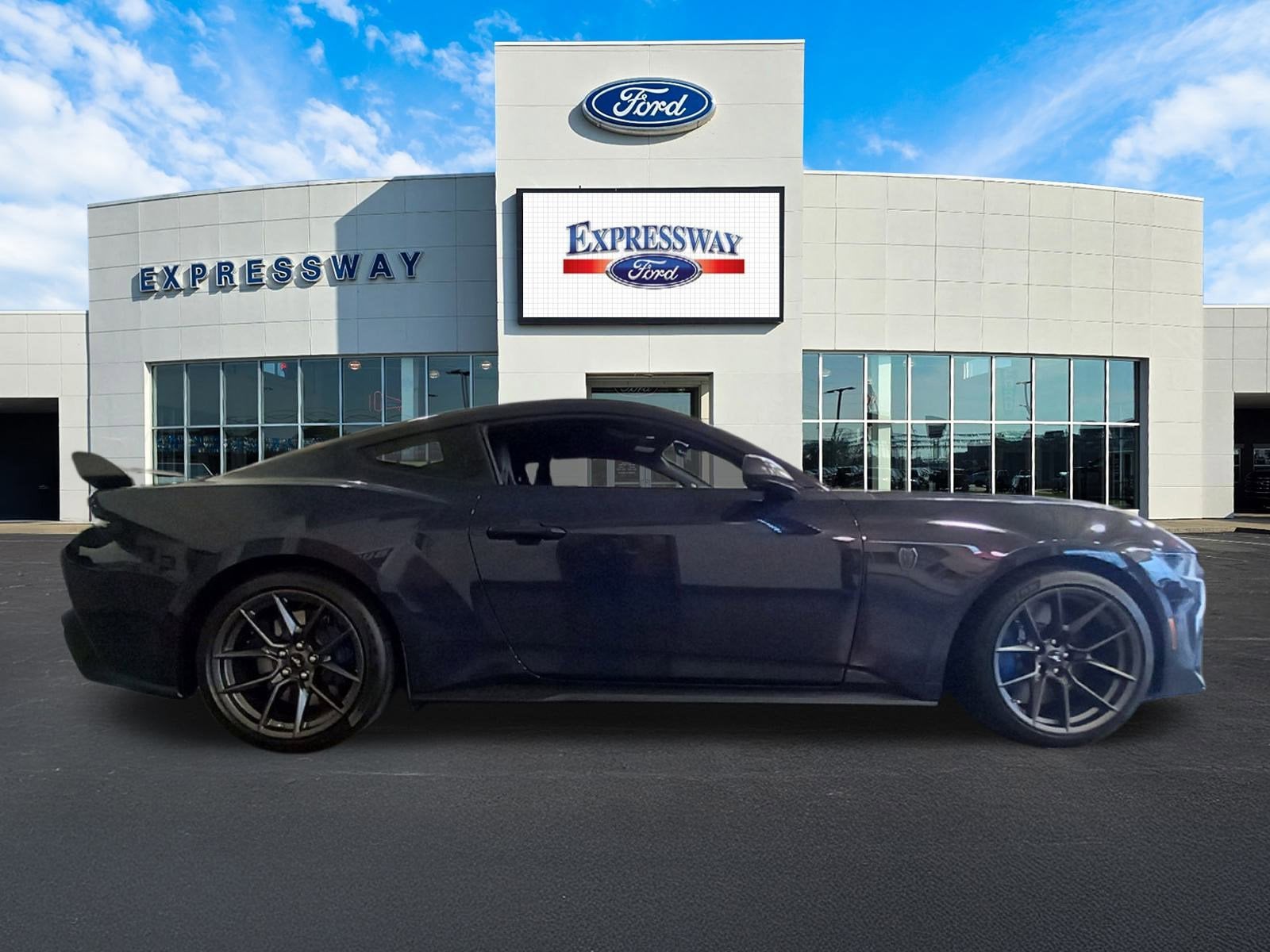 2024 Ford Mustang Dark Horse Fastback