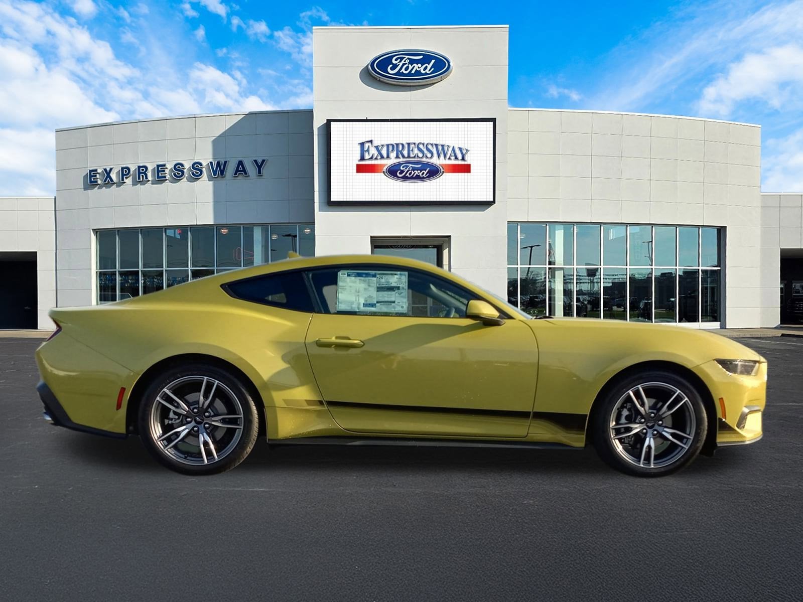 2025 Ford Mustang EcoBoost Fastback