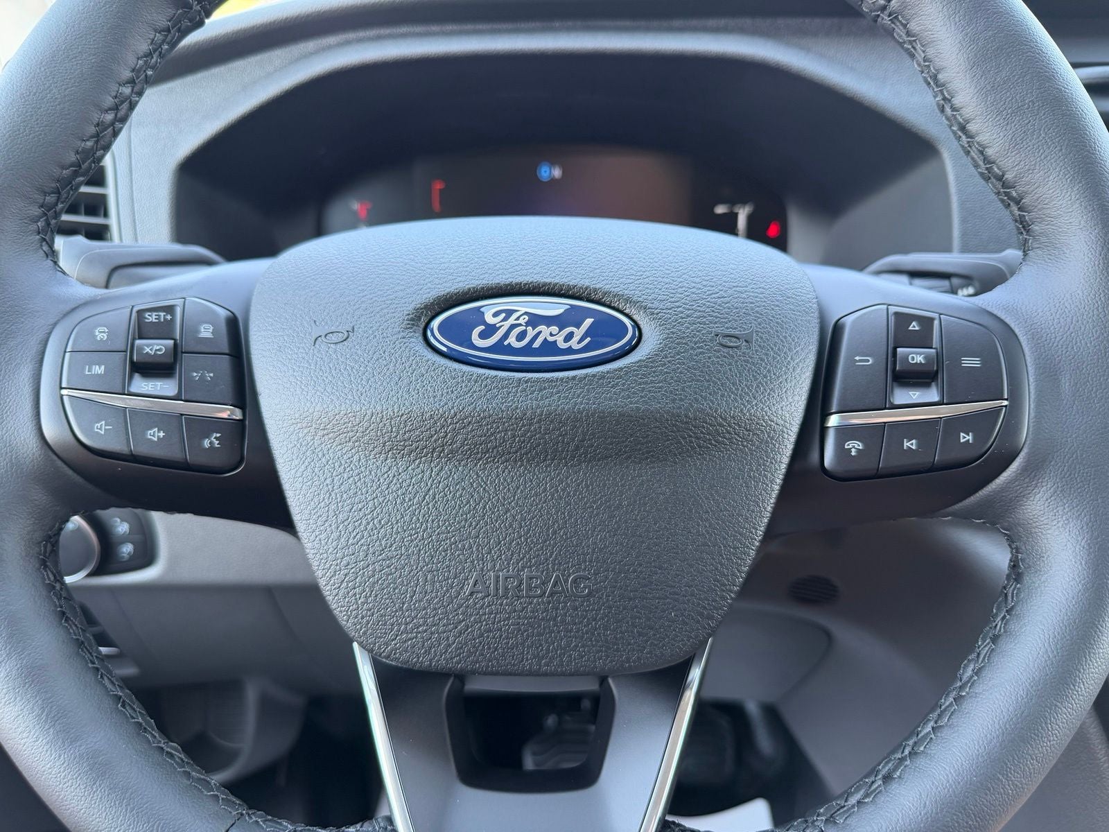 2027 Ford Transit Passenger Wagon XL