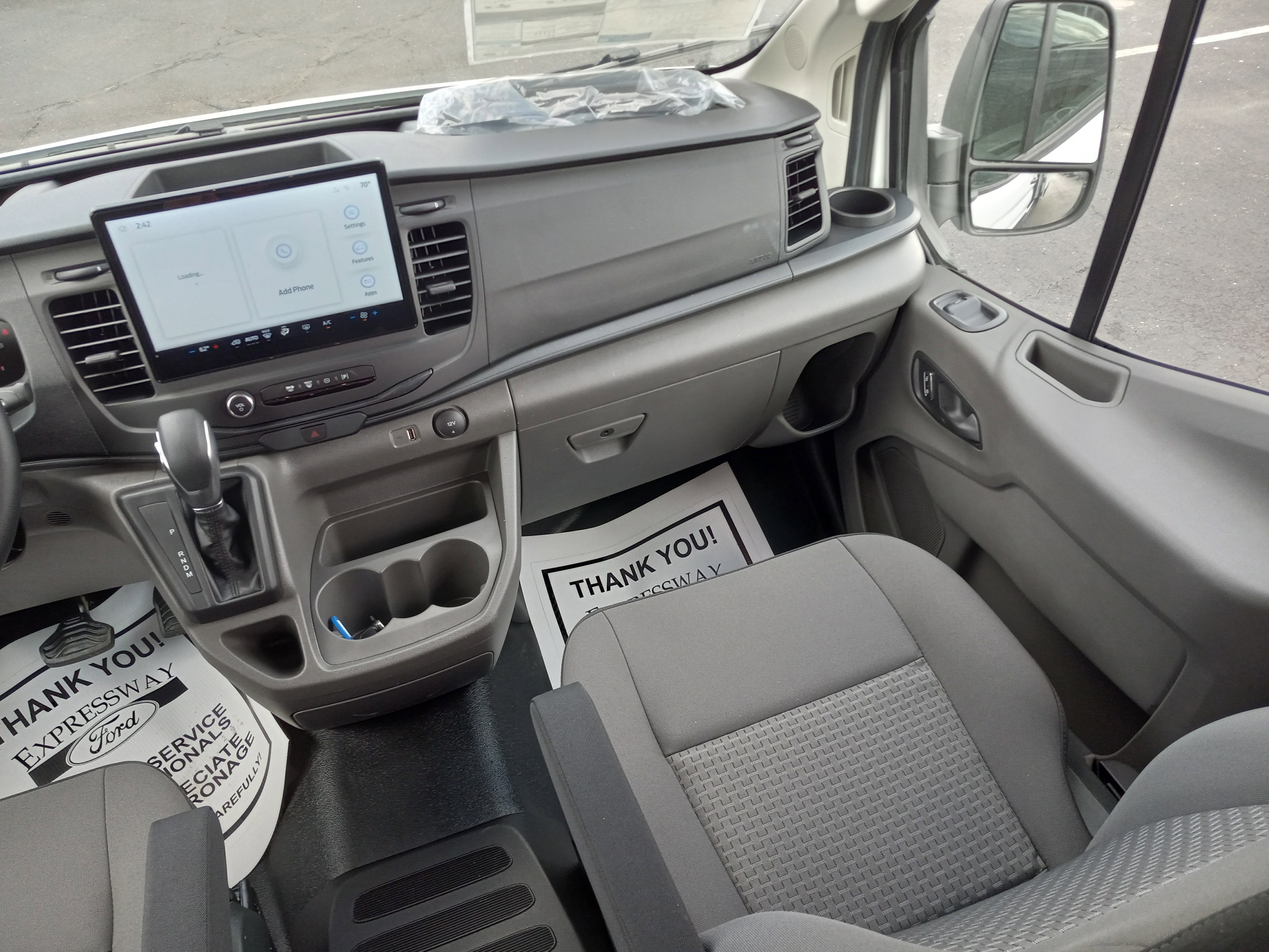 2026 Ford Transit Passenger Wagon T-350 148" Low Roof XL RWD