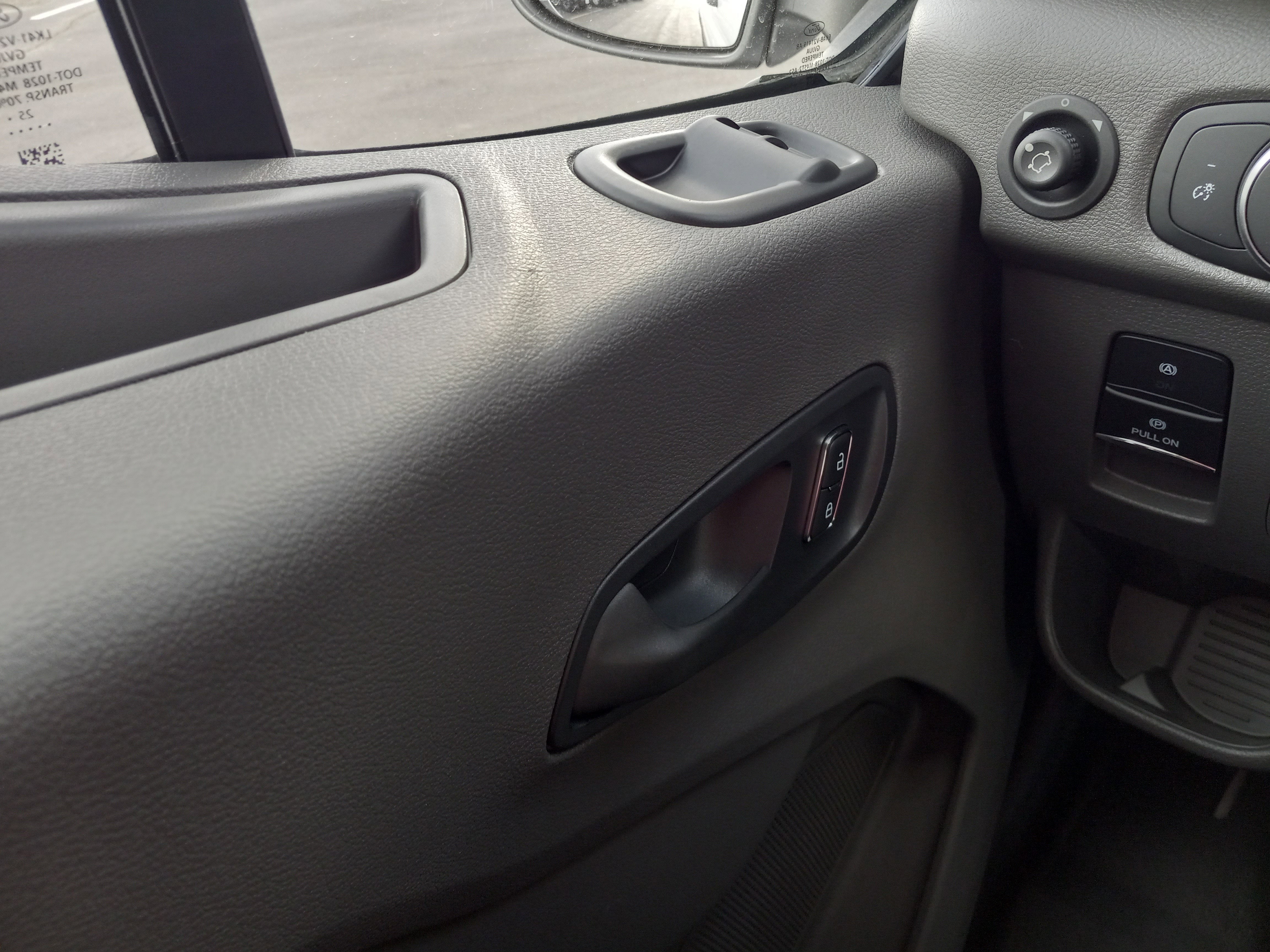 2026 Ford Transit Passenger Wagon T-350 148" Low Roof XL RWD