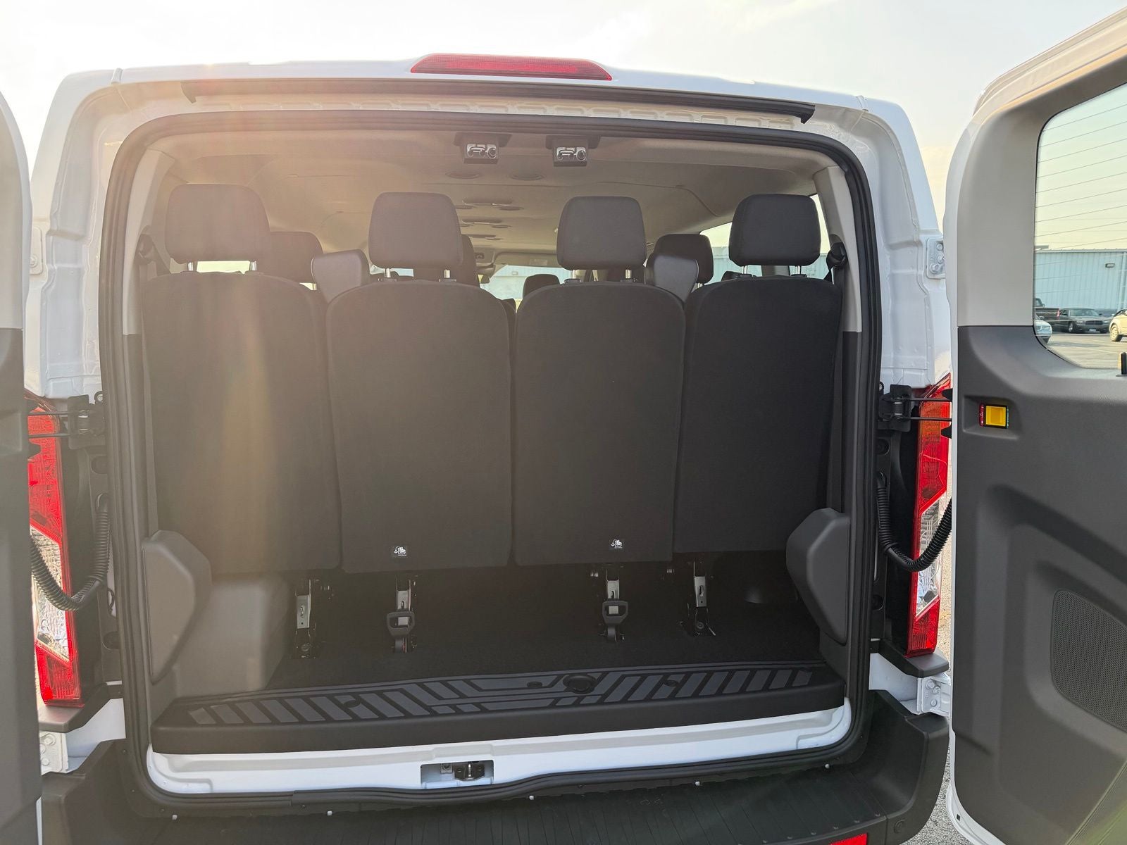 2027 Ford Transit Passenger Wagon XL