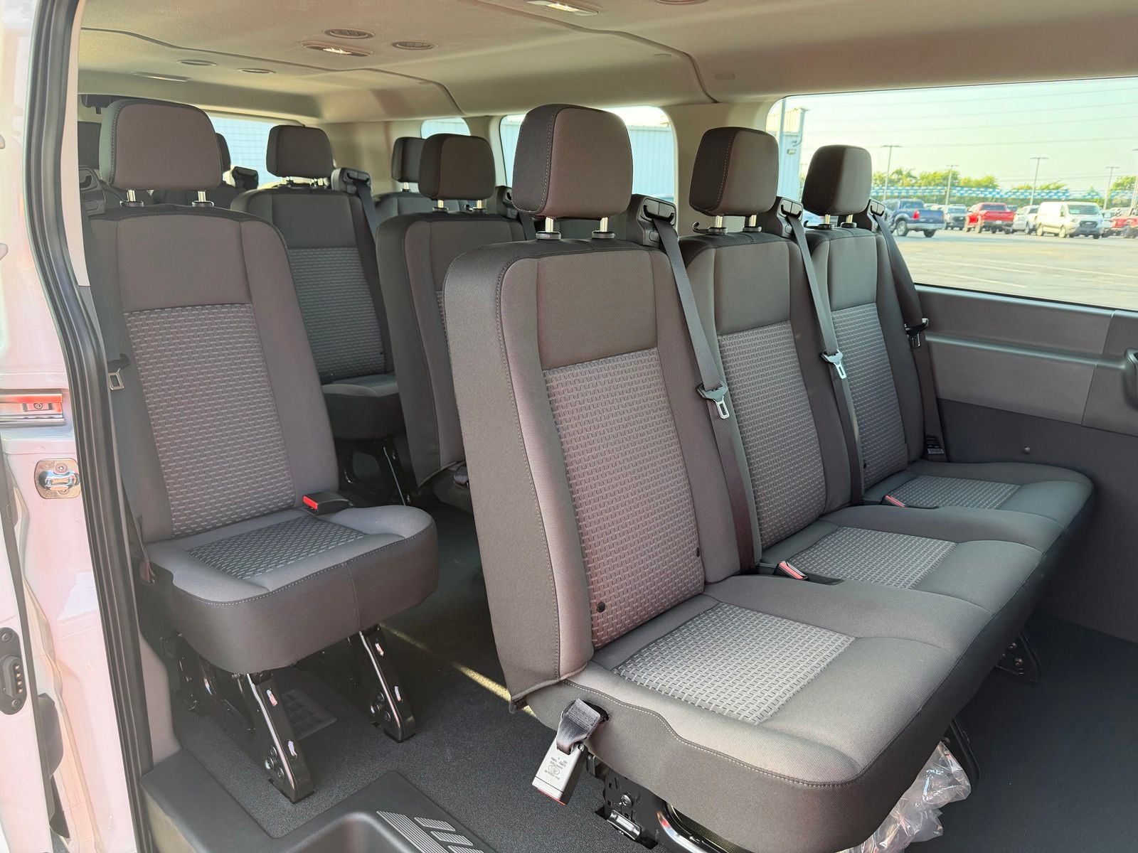 2027 Ford Transit Passenger Wagon XL