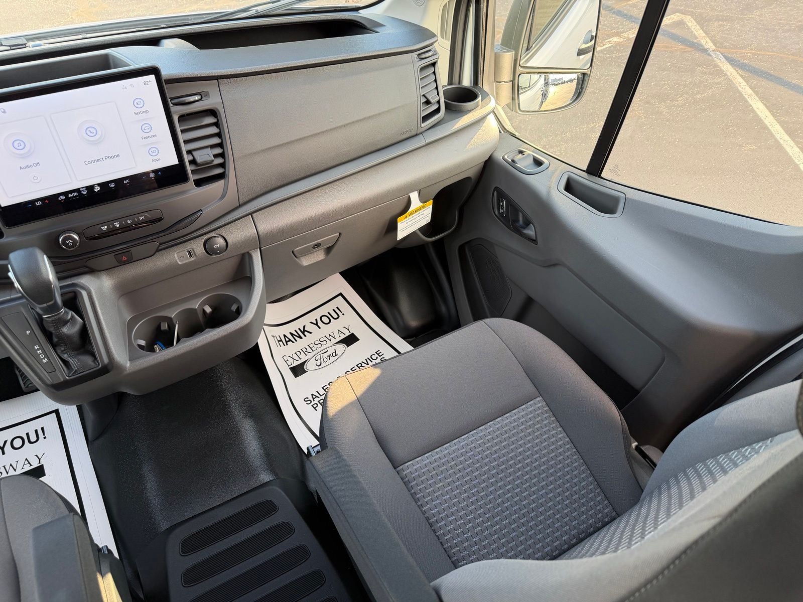 2027 Ford Transit Passenger Wagon XL