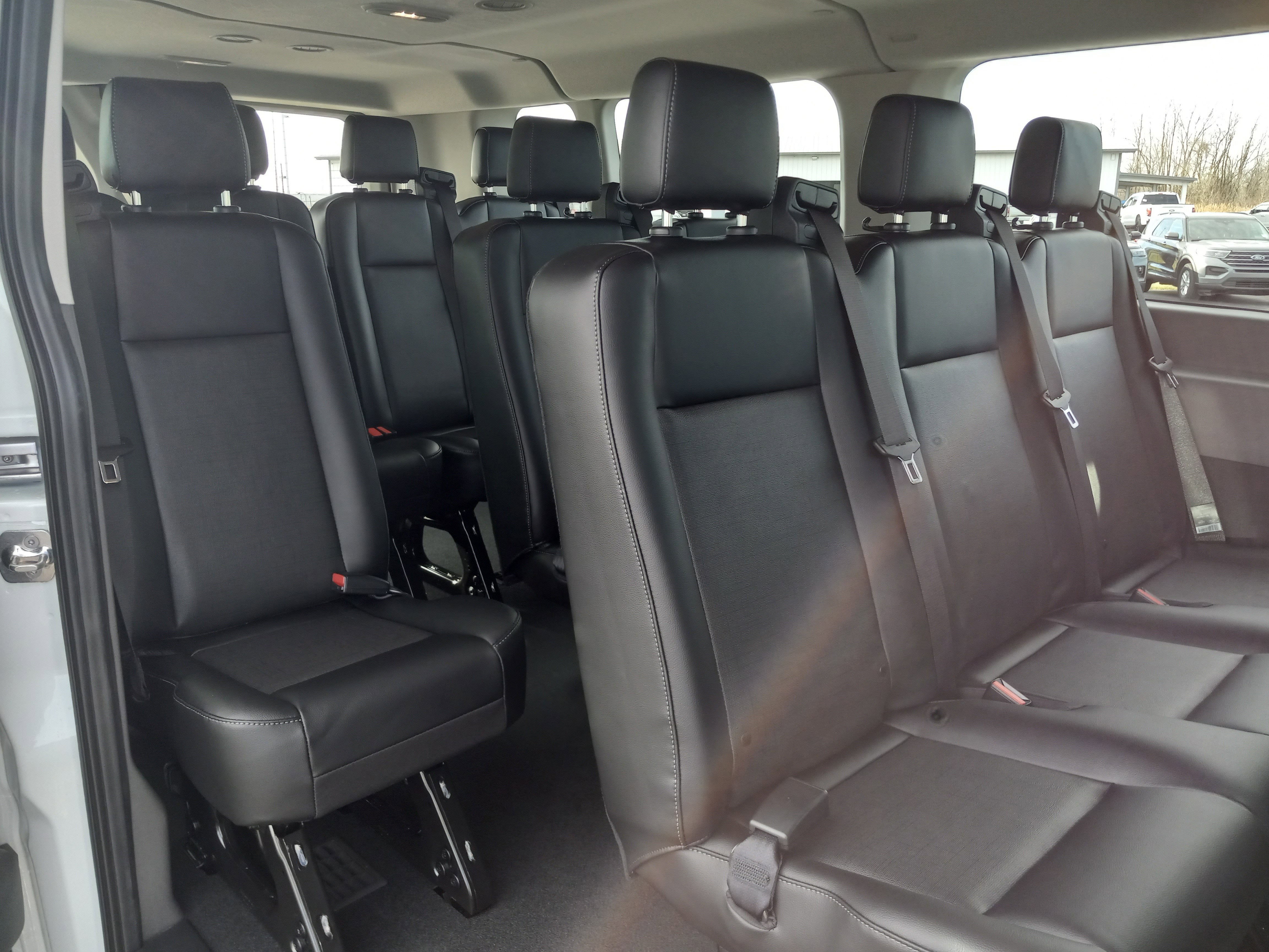 2026 Ford Transit Passenger Wagon T-350 148" Low Roof XL RWD