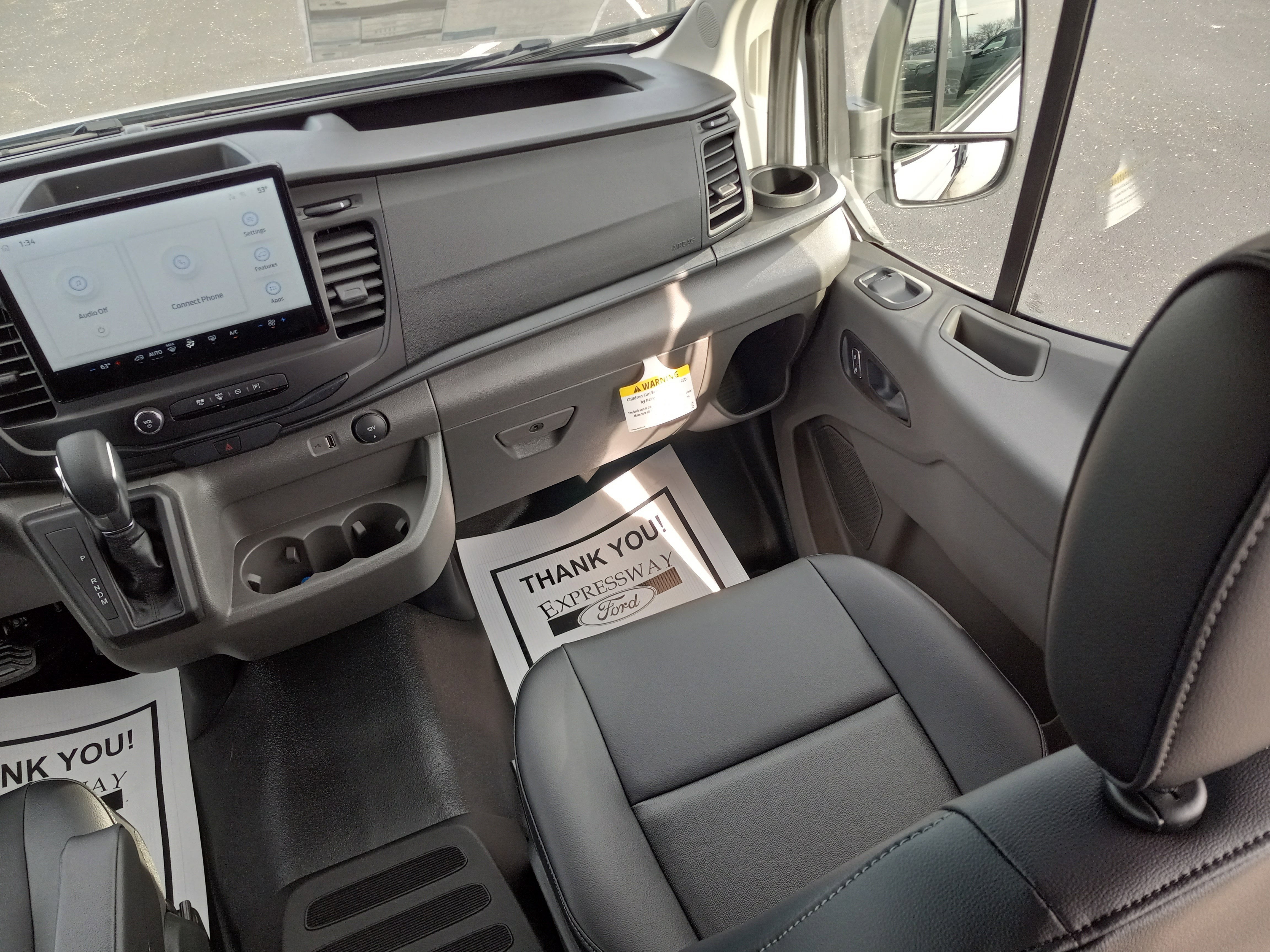 2026 Ford Transit Passenger Wagon T-350 148" Low Roof XL RWD