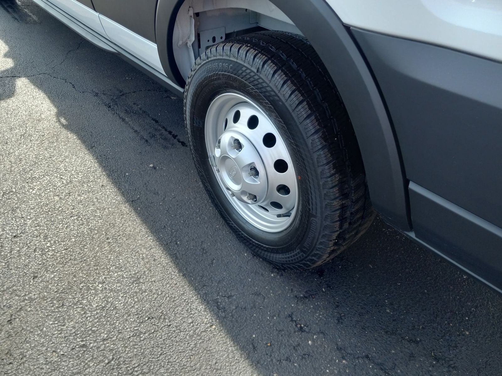 2026 Ford Transit Passenger Wagon T-350 148" Low Roof XL AWD