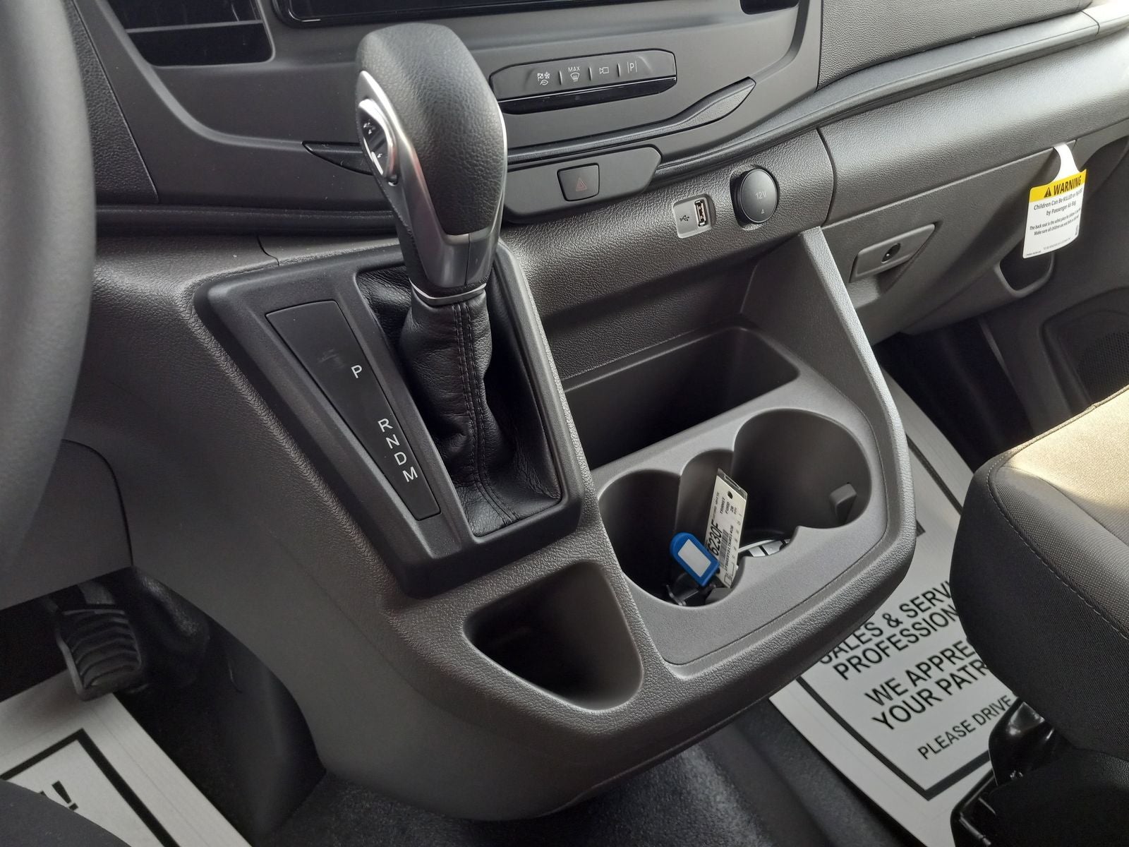 2026 Ford Transit Passenger Wagon T-350 148" Low Roof XL AWD