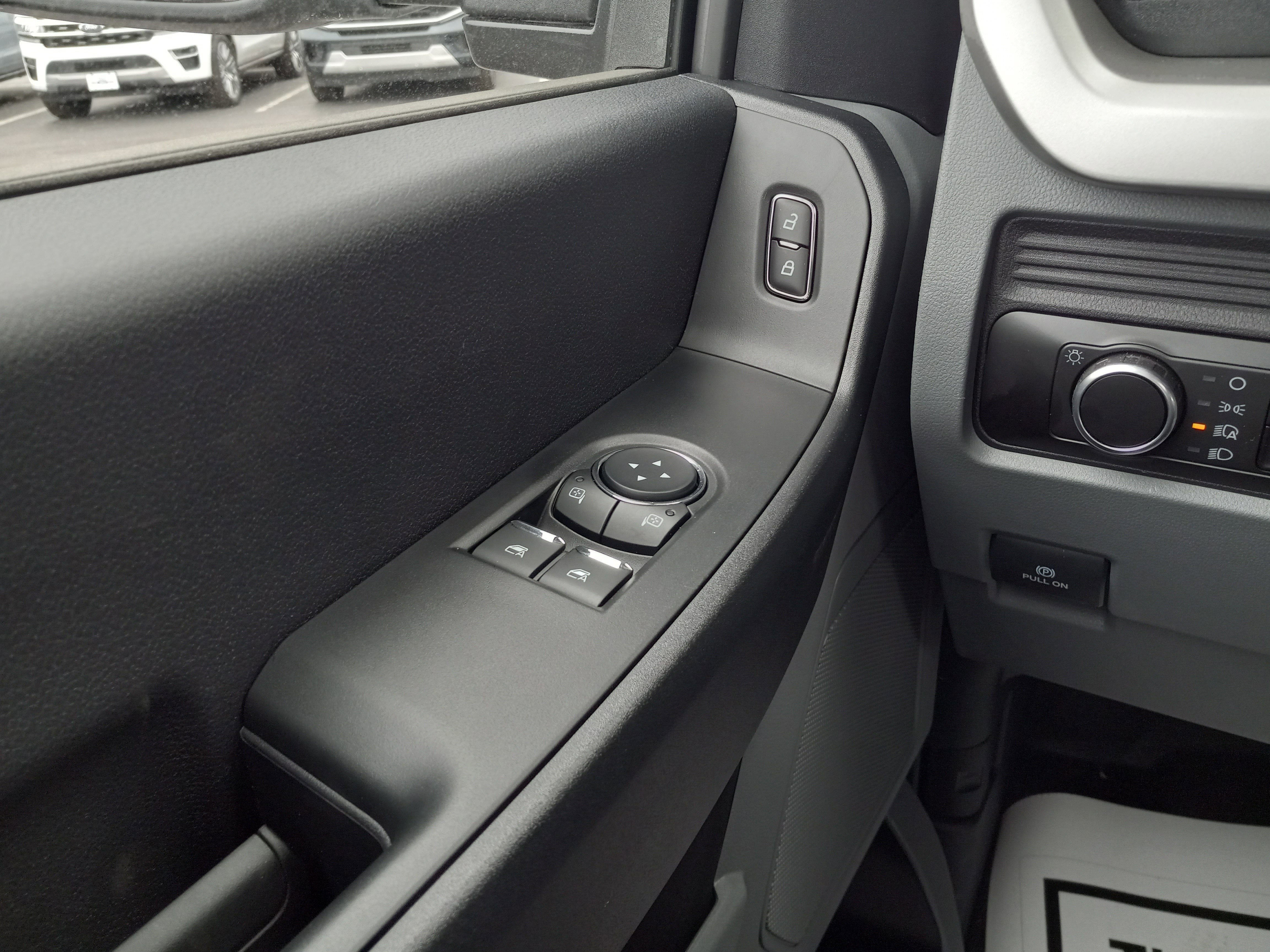 2026 Ford Super Duty F-550 DRW F-550® XL