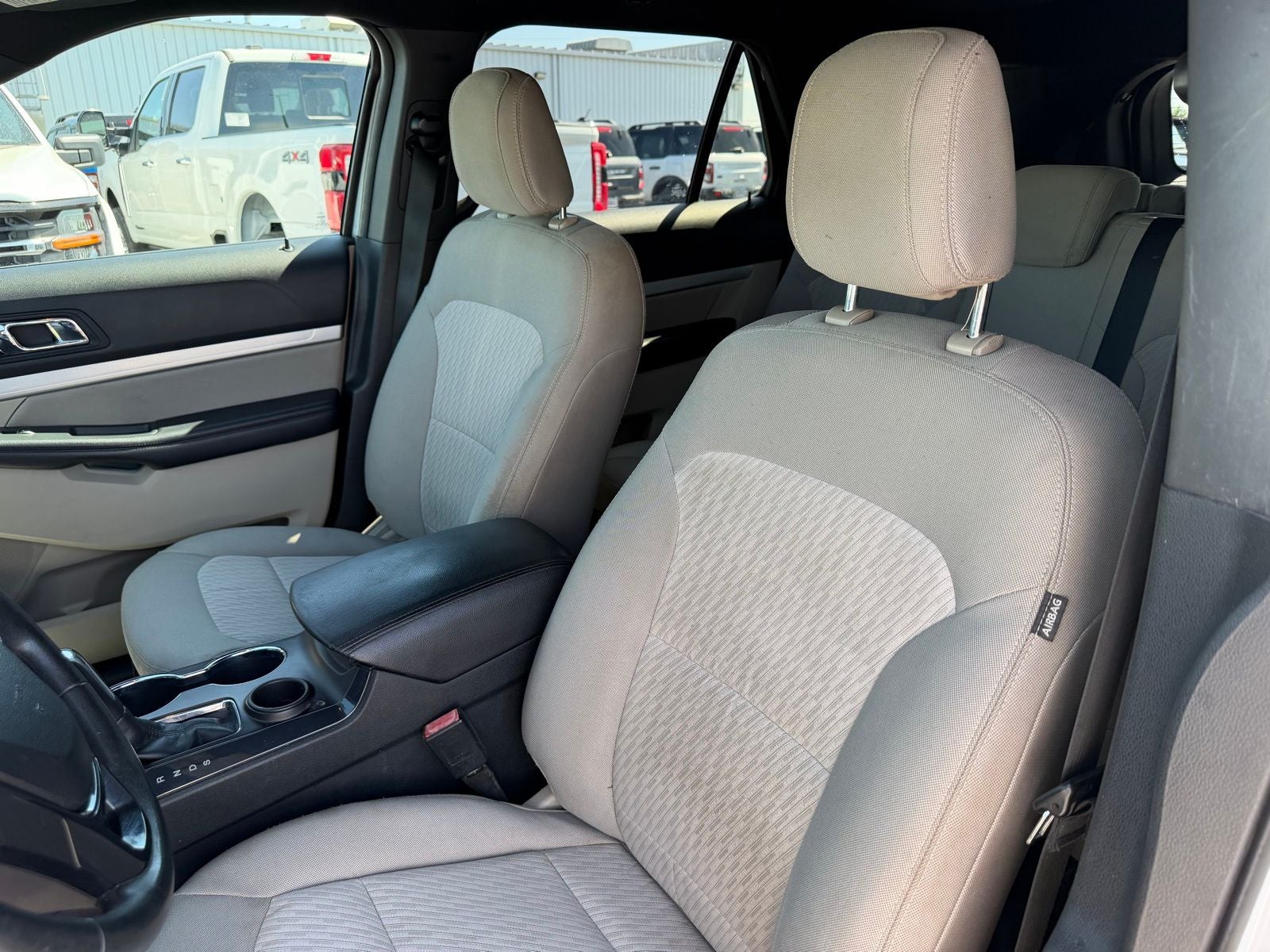 2018 Ford Explorer Base