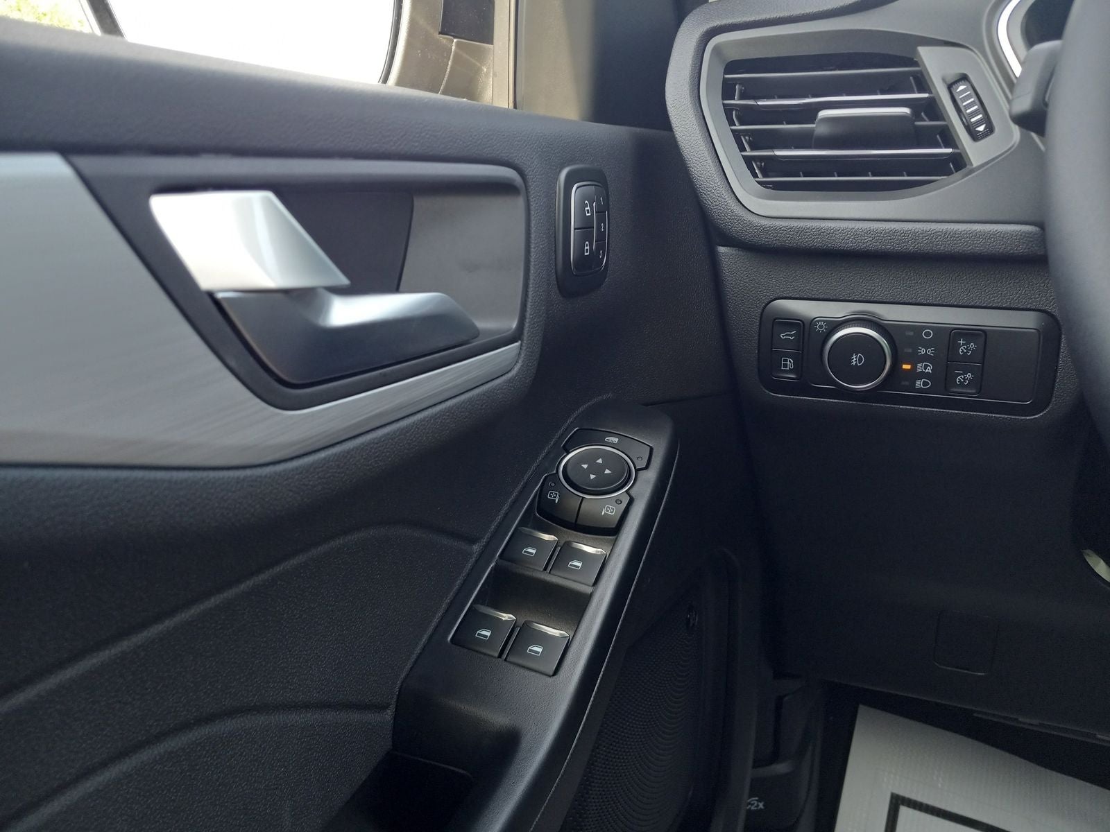 2026 Ford Escape Base