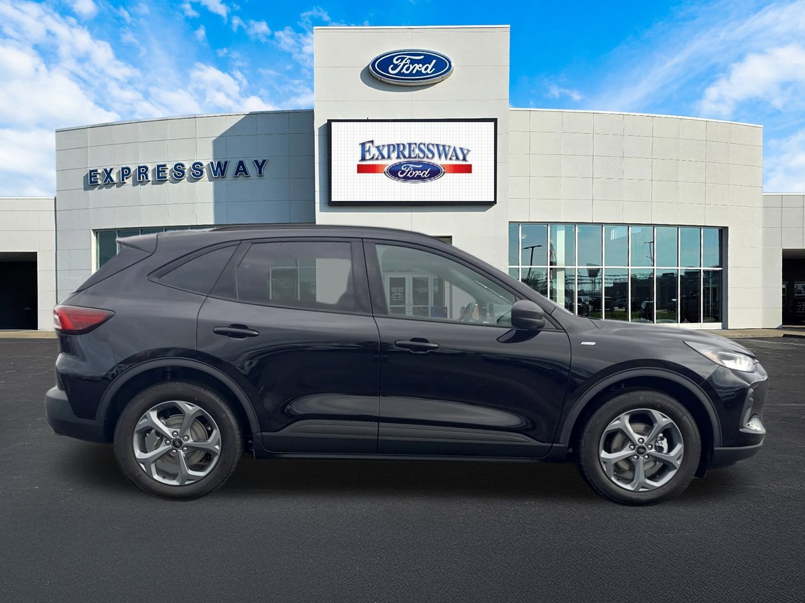 2026 Ford Escape ST-Line FWD