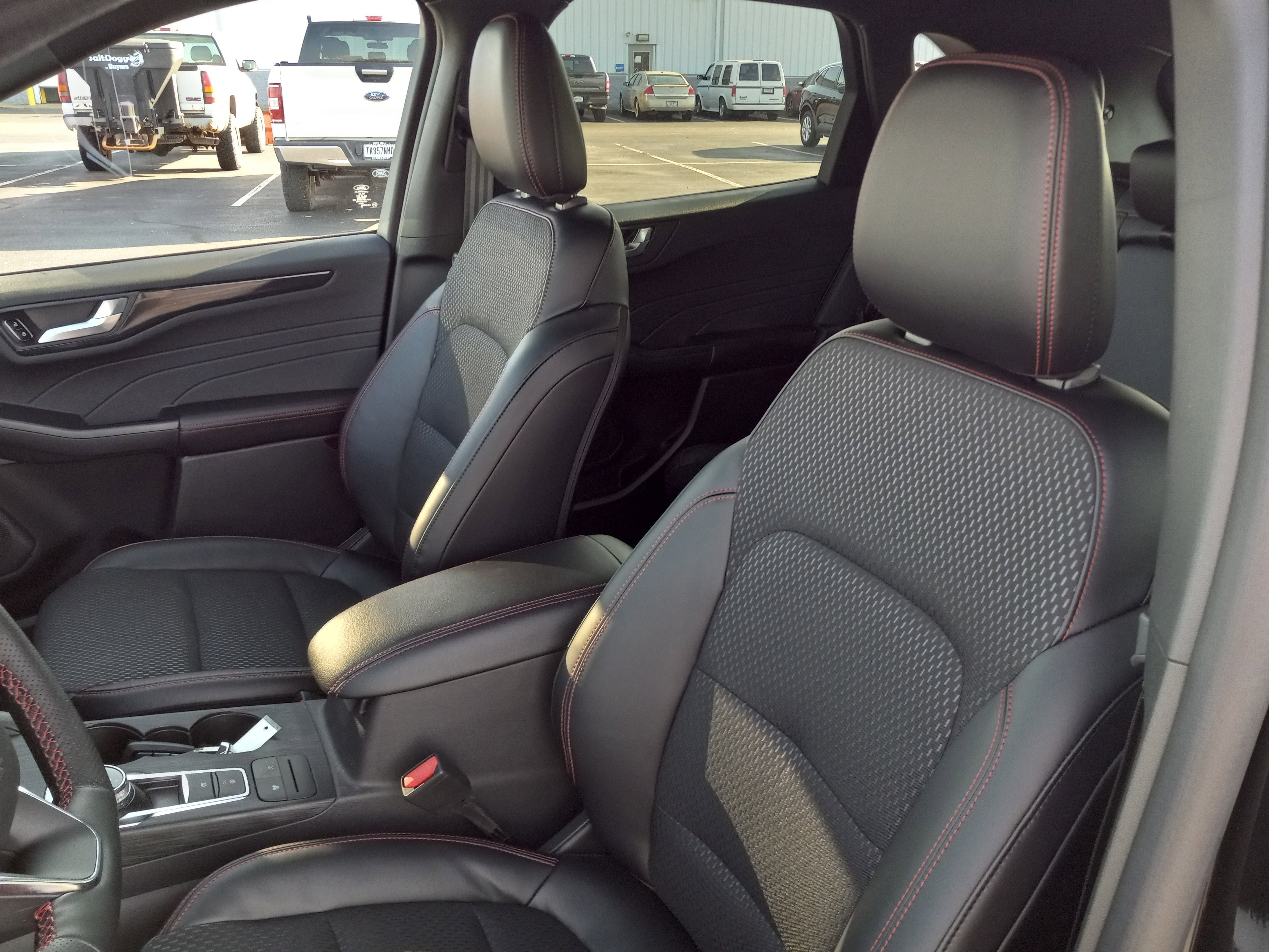 2026 Ford Escape ST-Line FWD