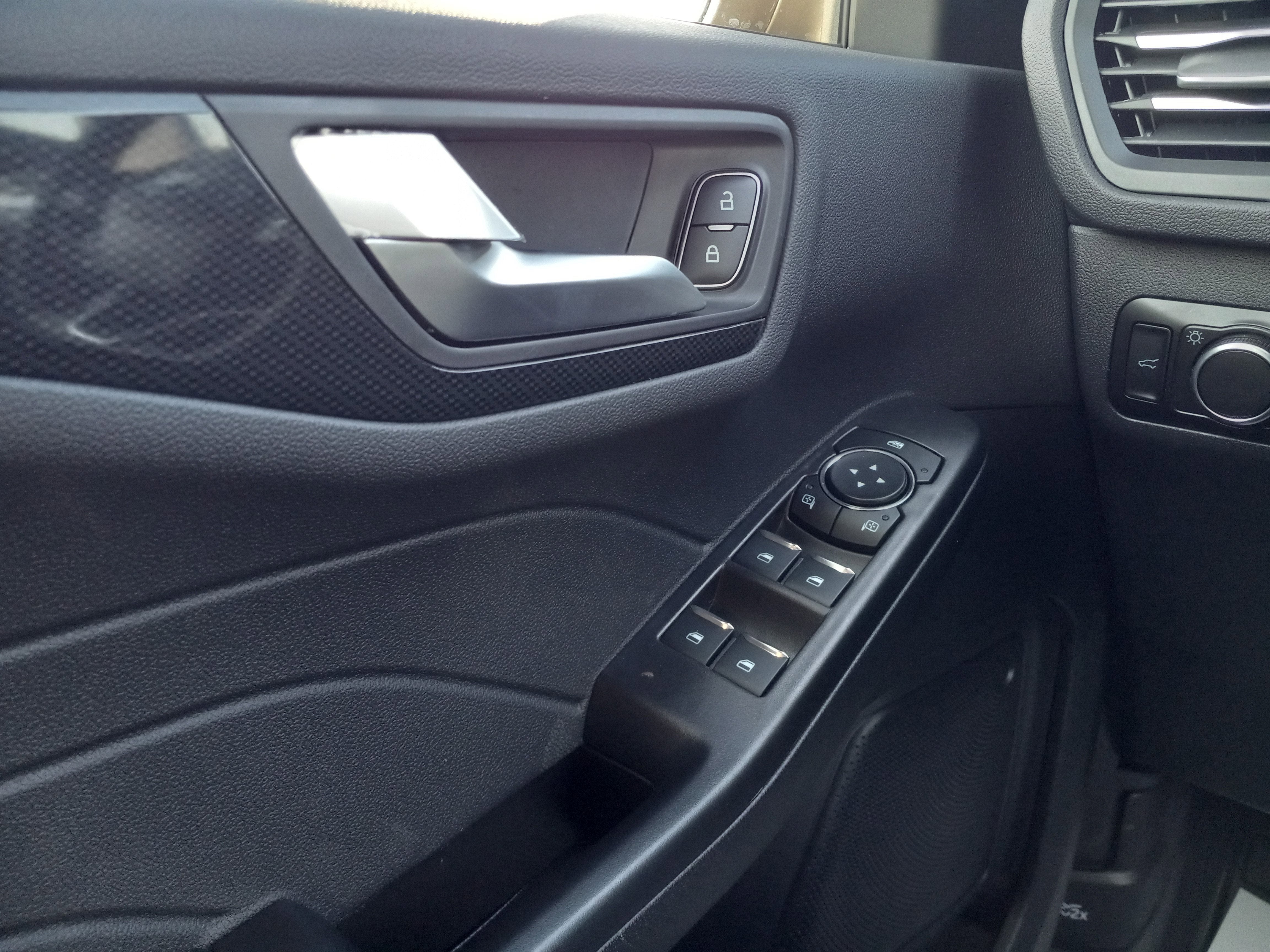 2026 Ford Escape ST-Line FWD