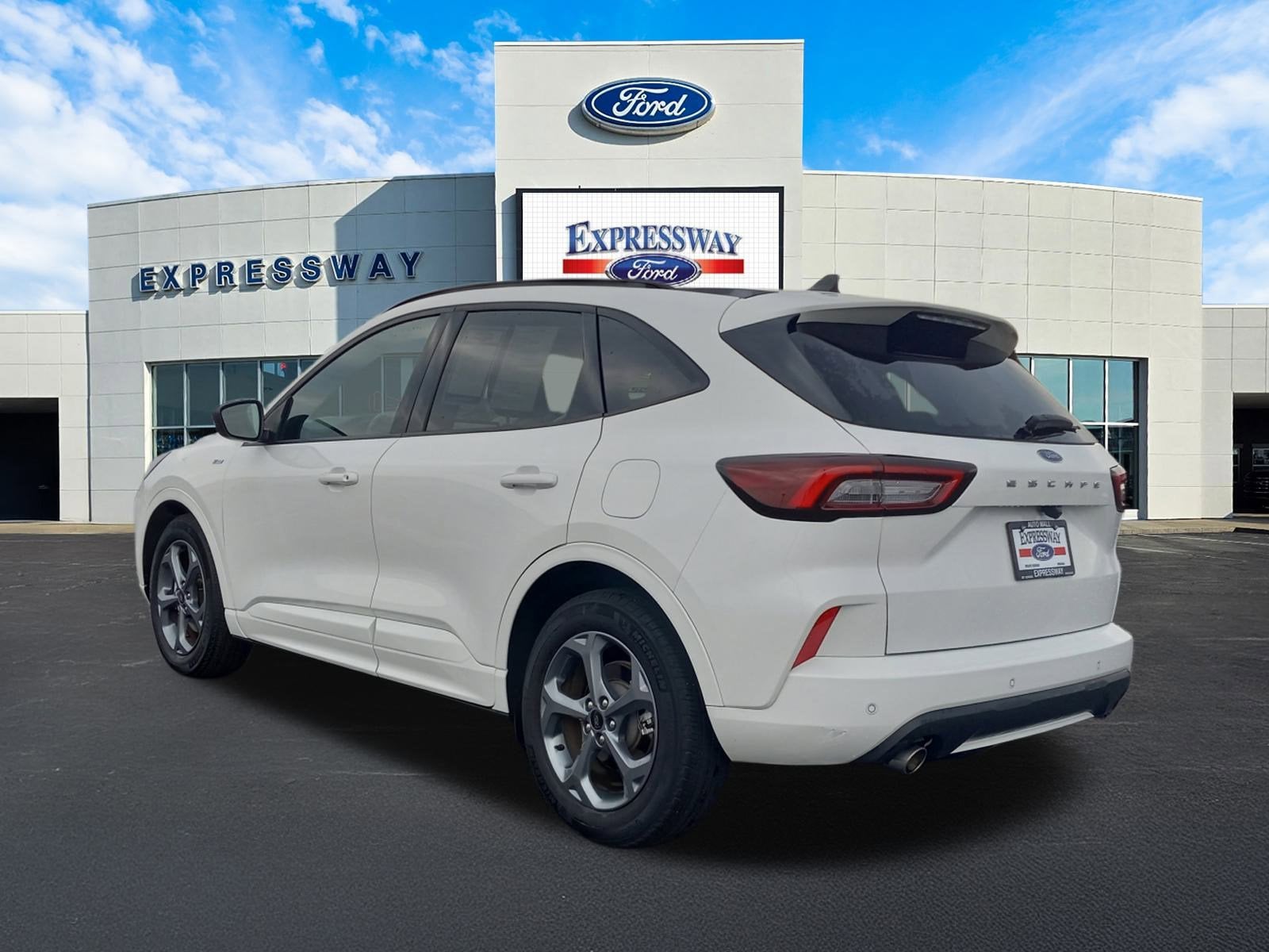 2023 Ford Escape ST-Line