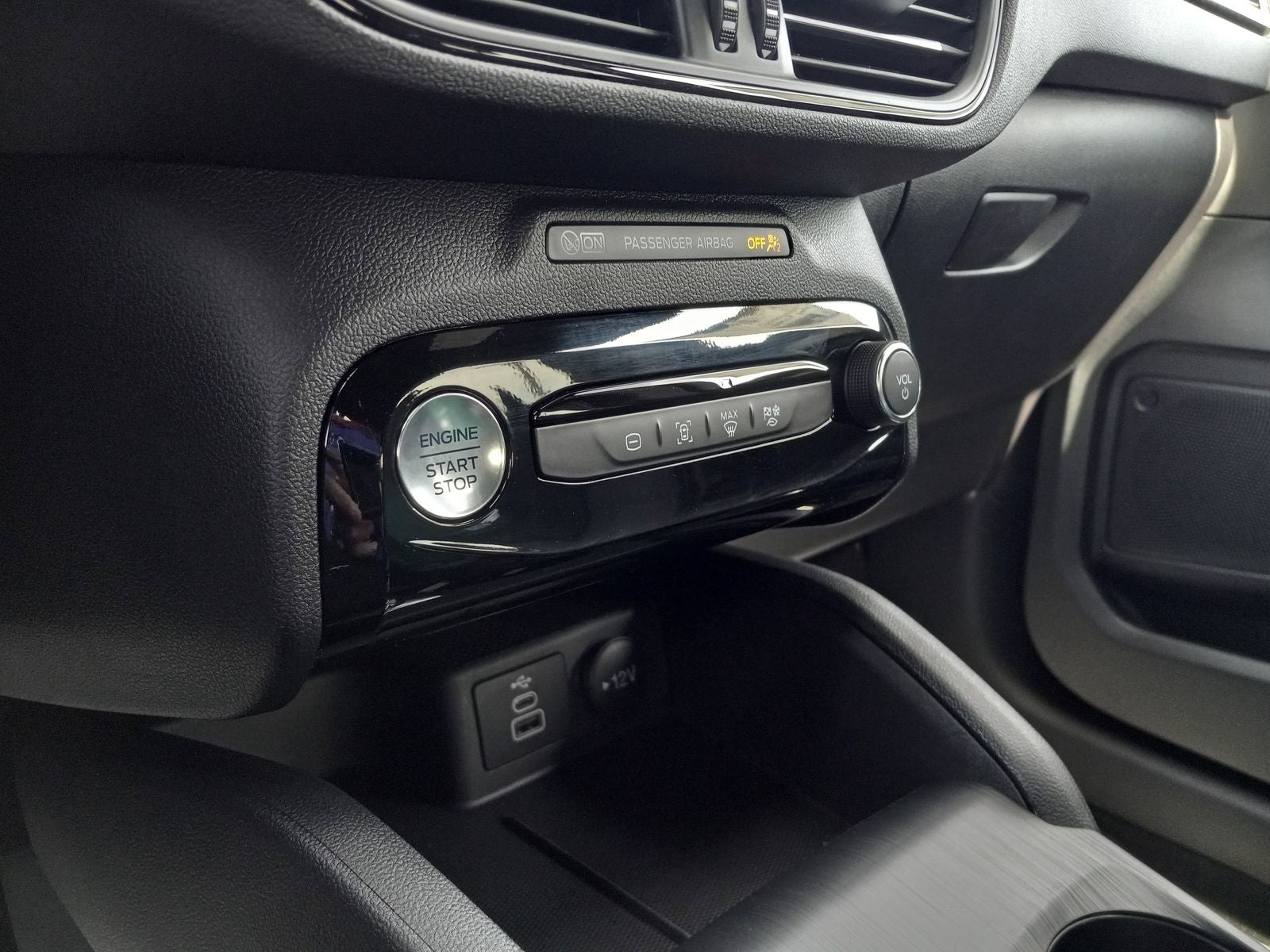 2025 Ford Escape ST-Line FWD