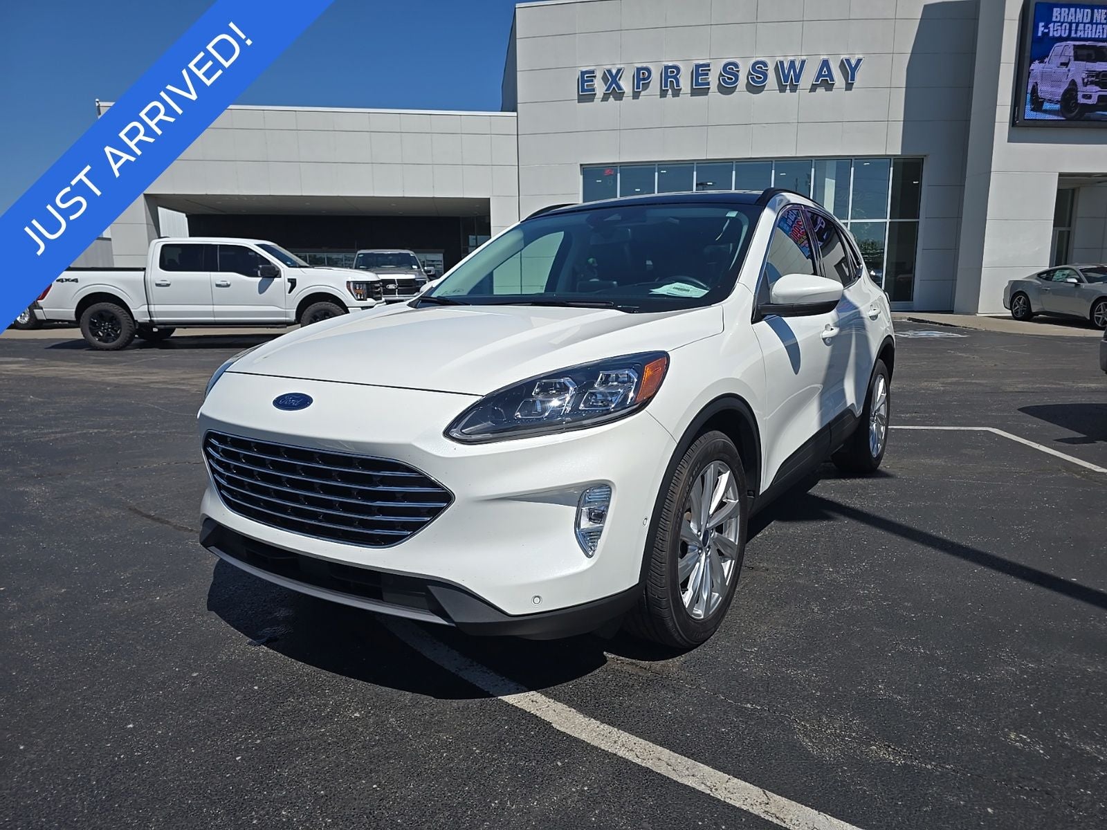 2021 Ford Escape Titanium AWD's photo