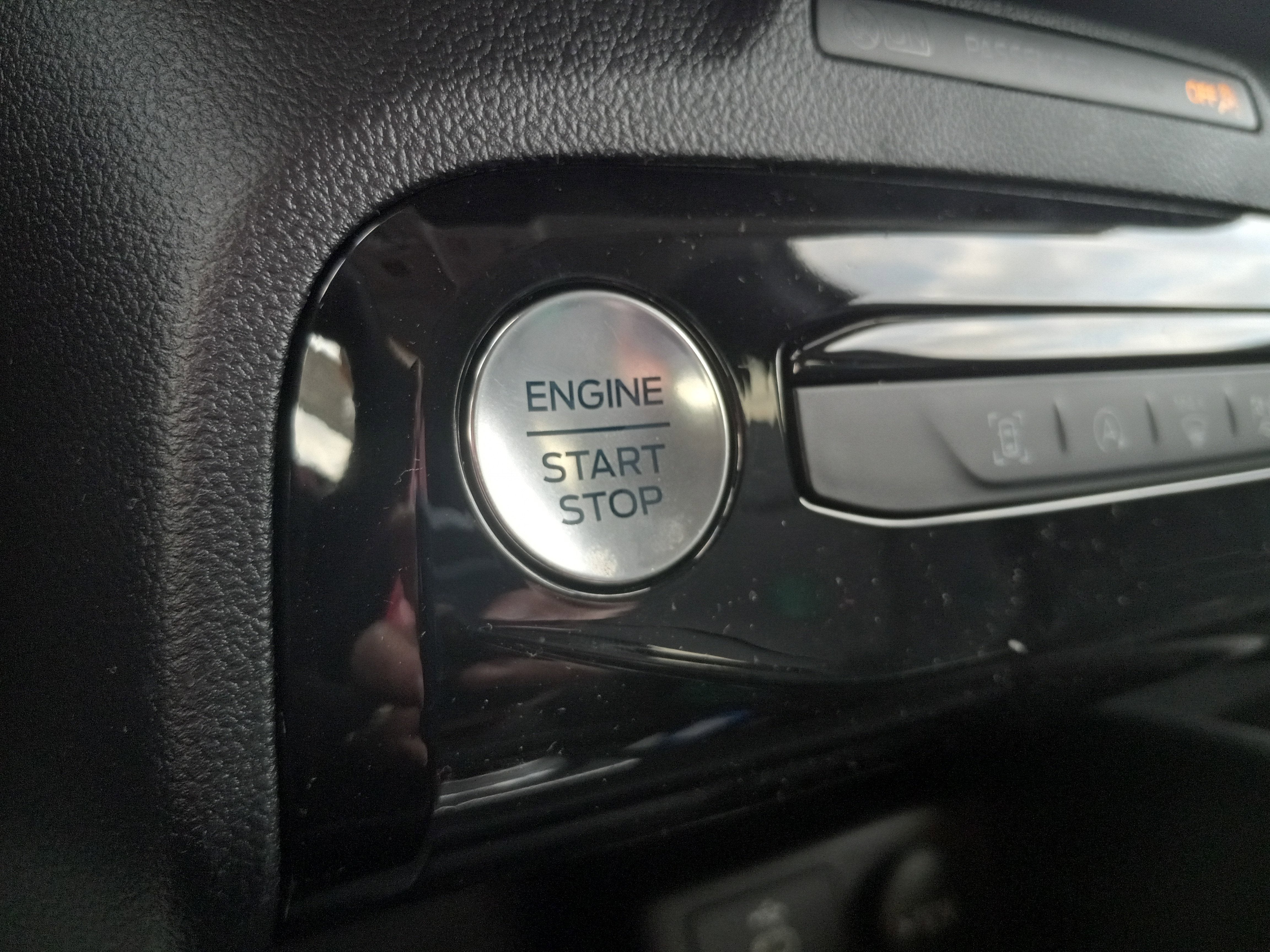 2026 Ford Escape Platinum AWD