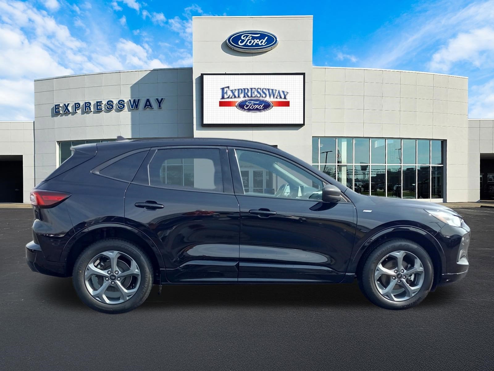 2024 Ford Escape ST-Line