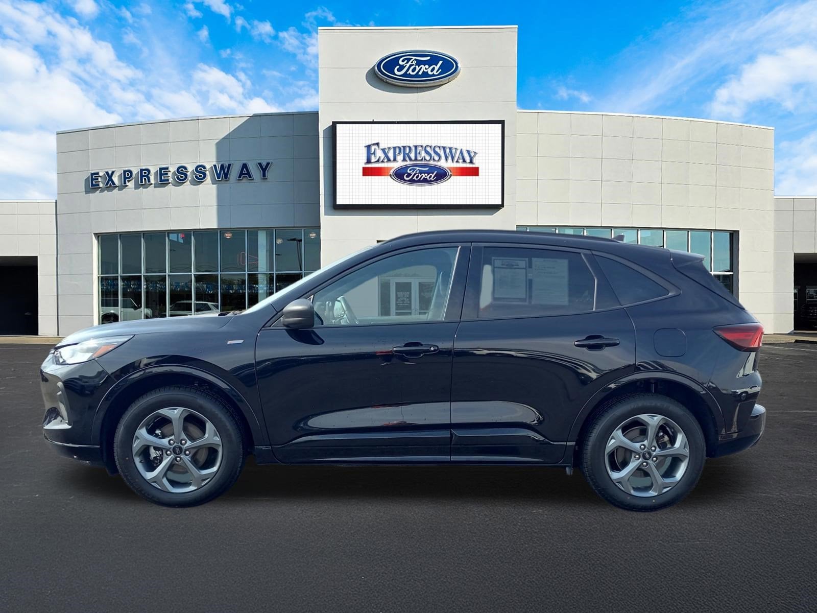 2024 Ford Escape ST-Line
