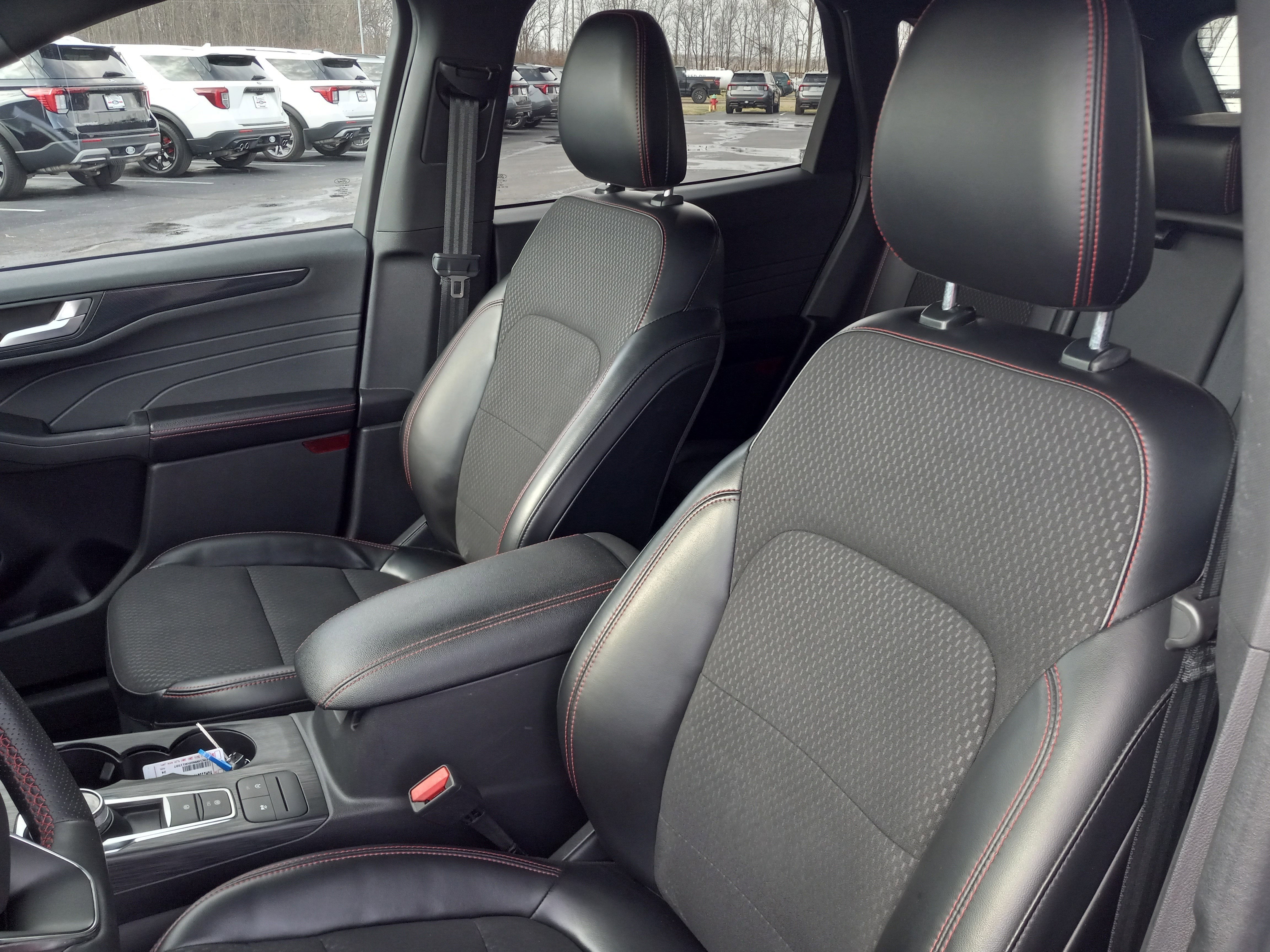 2024 Ford Escape ST-Line