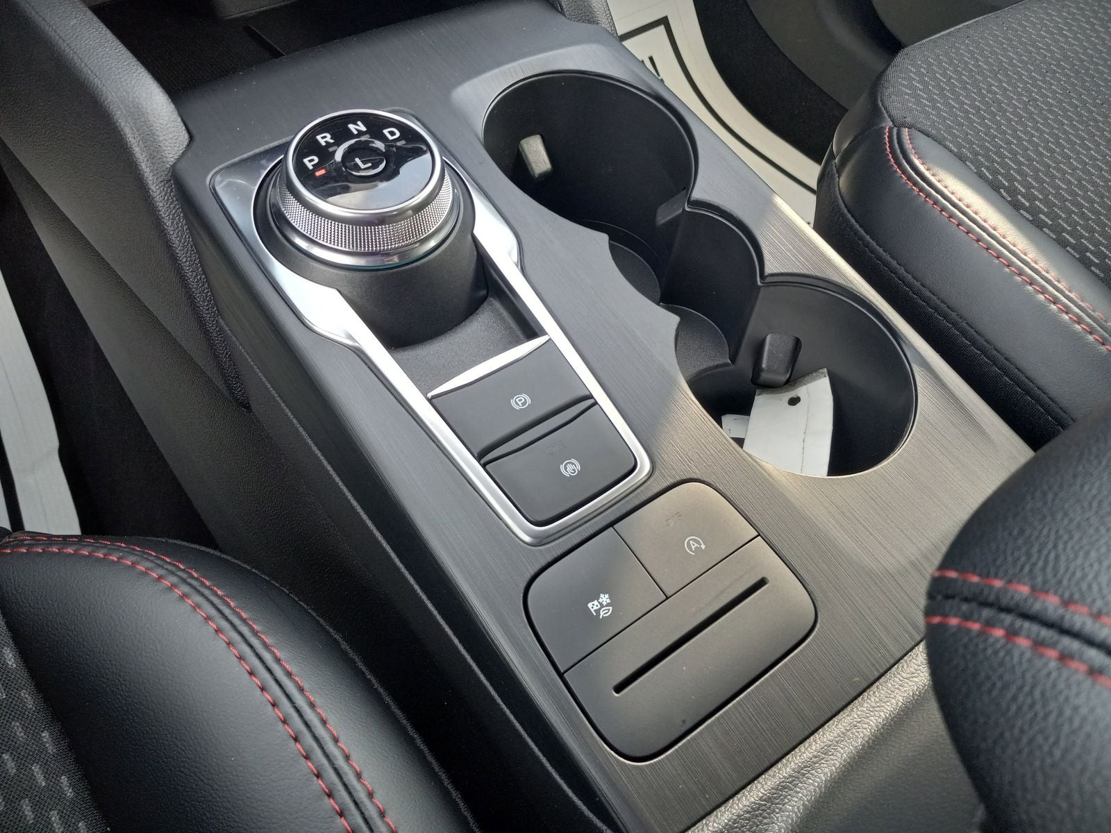 2025 Ford Escape ST-Line AWD