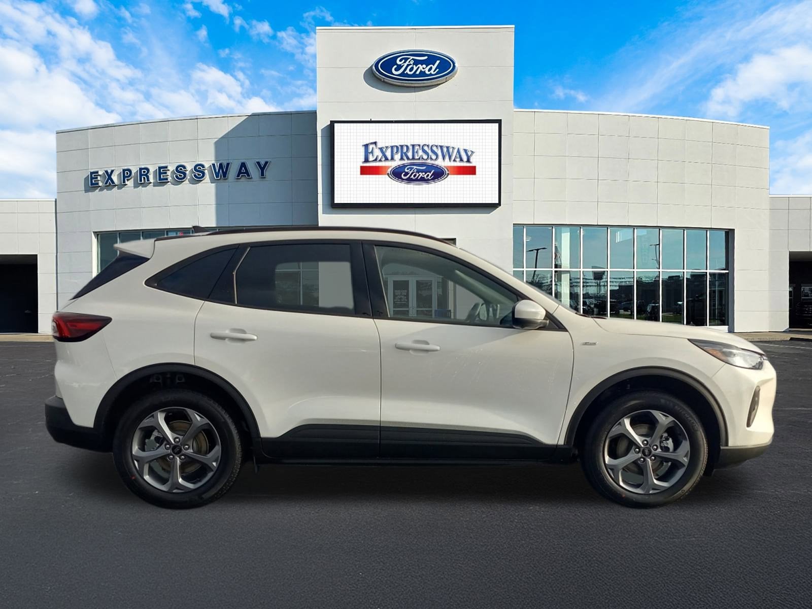 2026 Ford Escape ST-Line Select AWD
