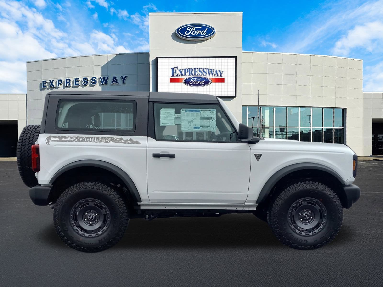 2025 Ford Bronco Base 2 Door 4x4