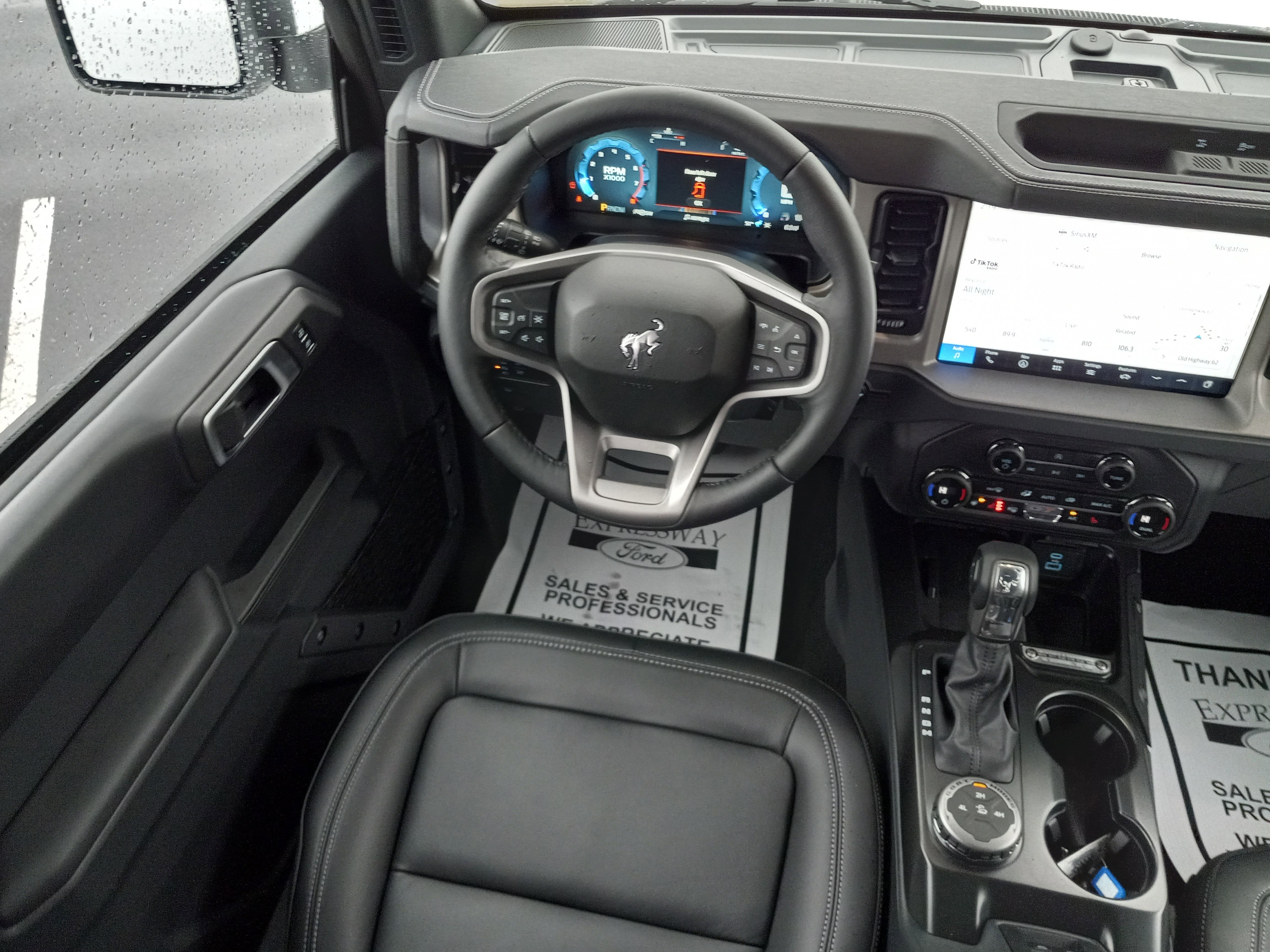 2025 Ford Bronco Outer Banks 4 Door 4x4