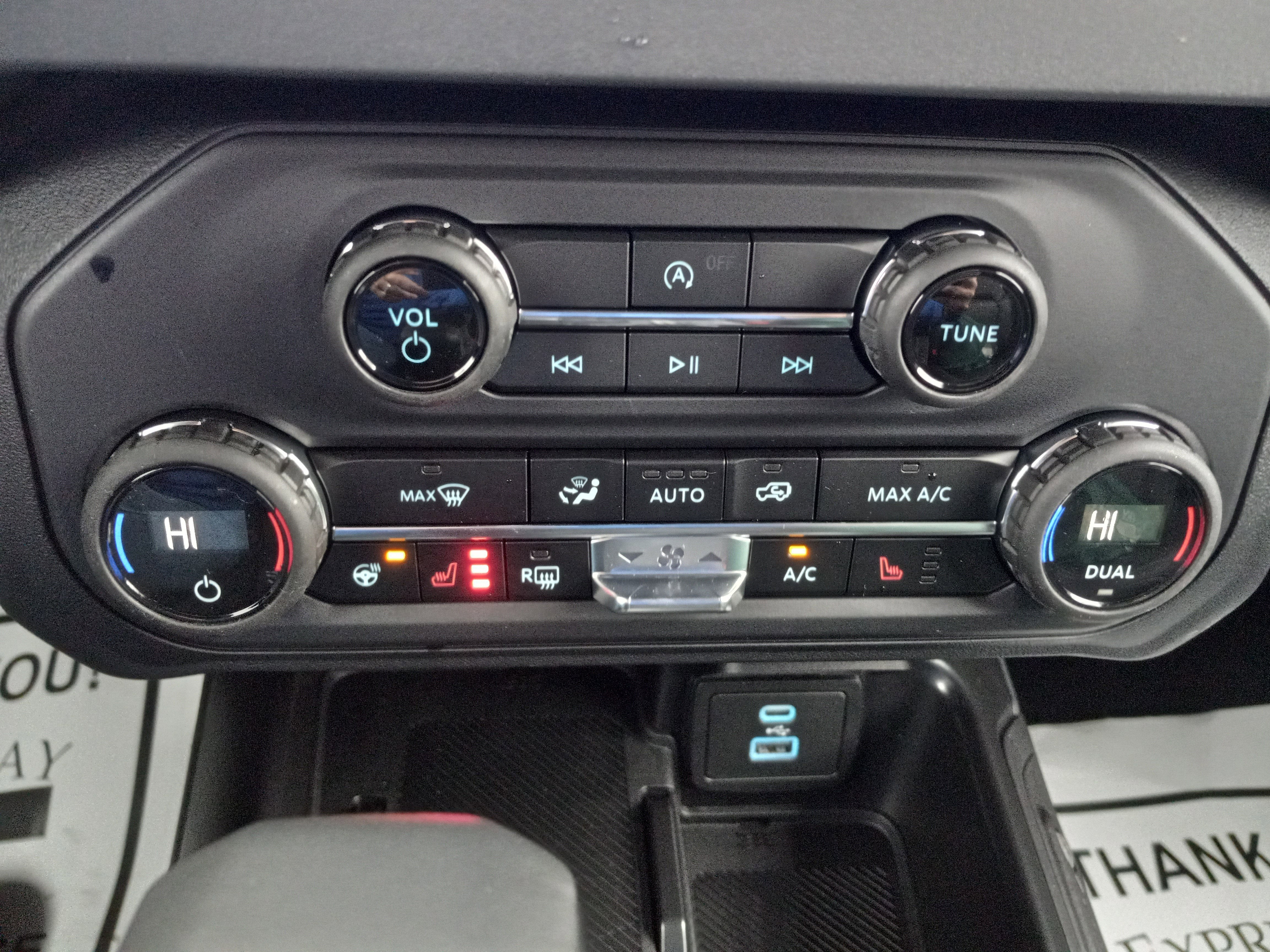 2025 Ford Bronco Outer Banks 4 Door 4x4