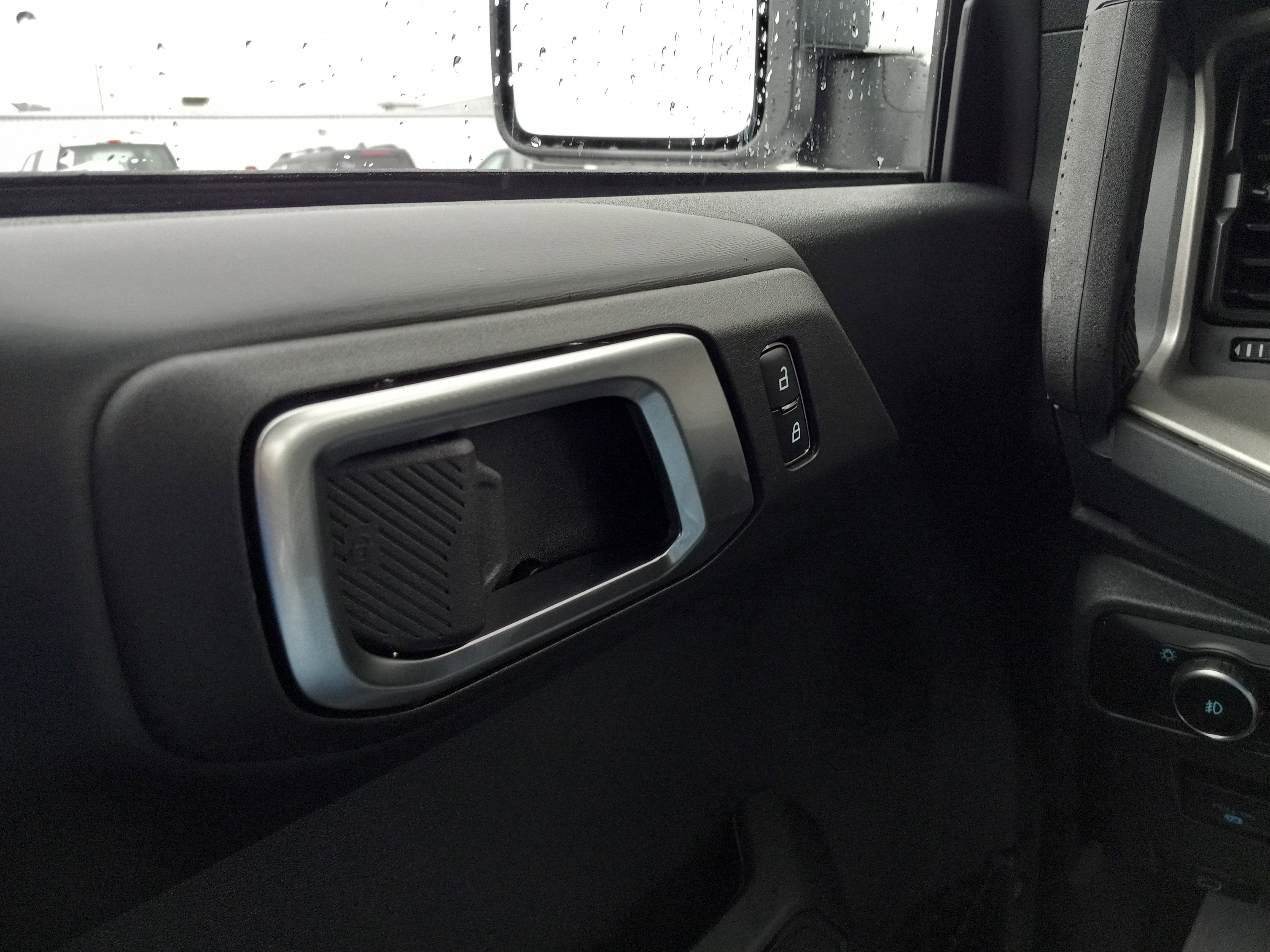 2025 Ford Bronco Outer Banks 4 Door 4x4