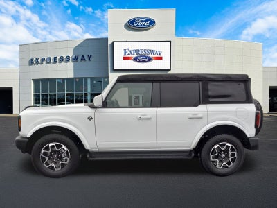 2025 Ford Bronco Outer Banks 4 Door 4x4