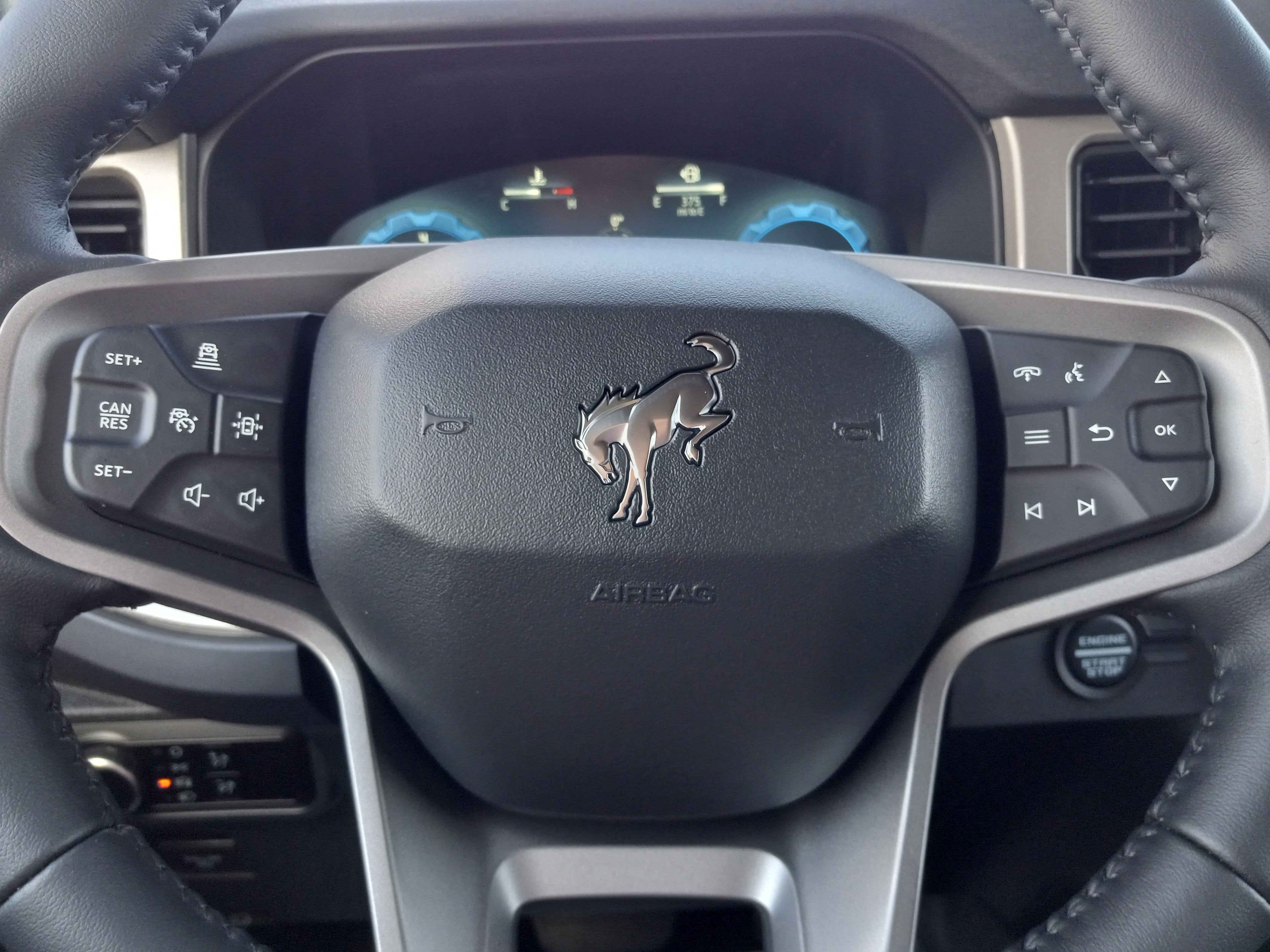 2025 Ford Bronco Outer Banks 4 Door 4x4