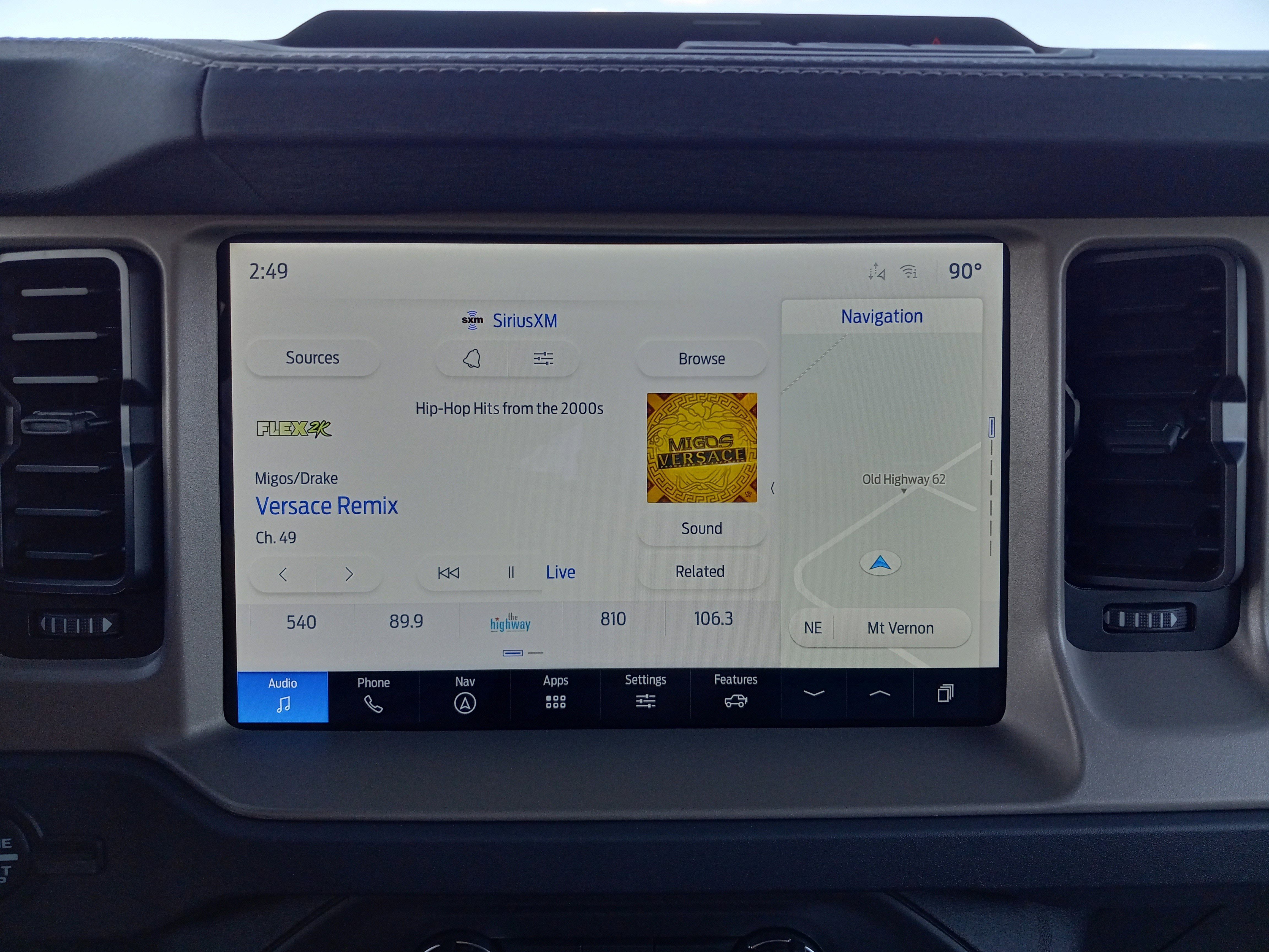 2025 Ford Bronco Outer Banks 4 Door 4x4