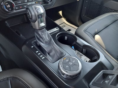 2025 Ford Bronco Outer Banks 4 Door 4x4