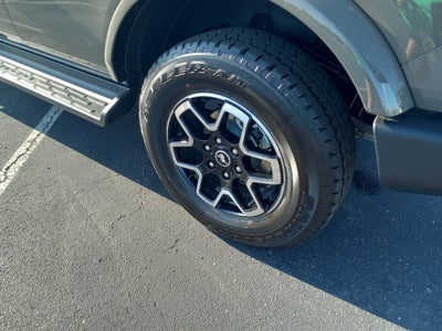 2025 Ford Bronco Outer Banks 4 Door 4x4