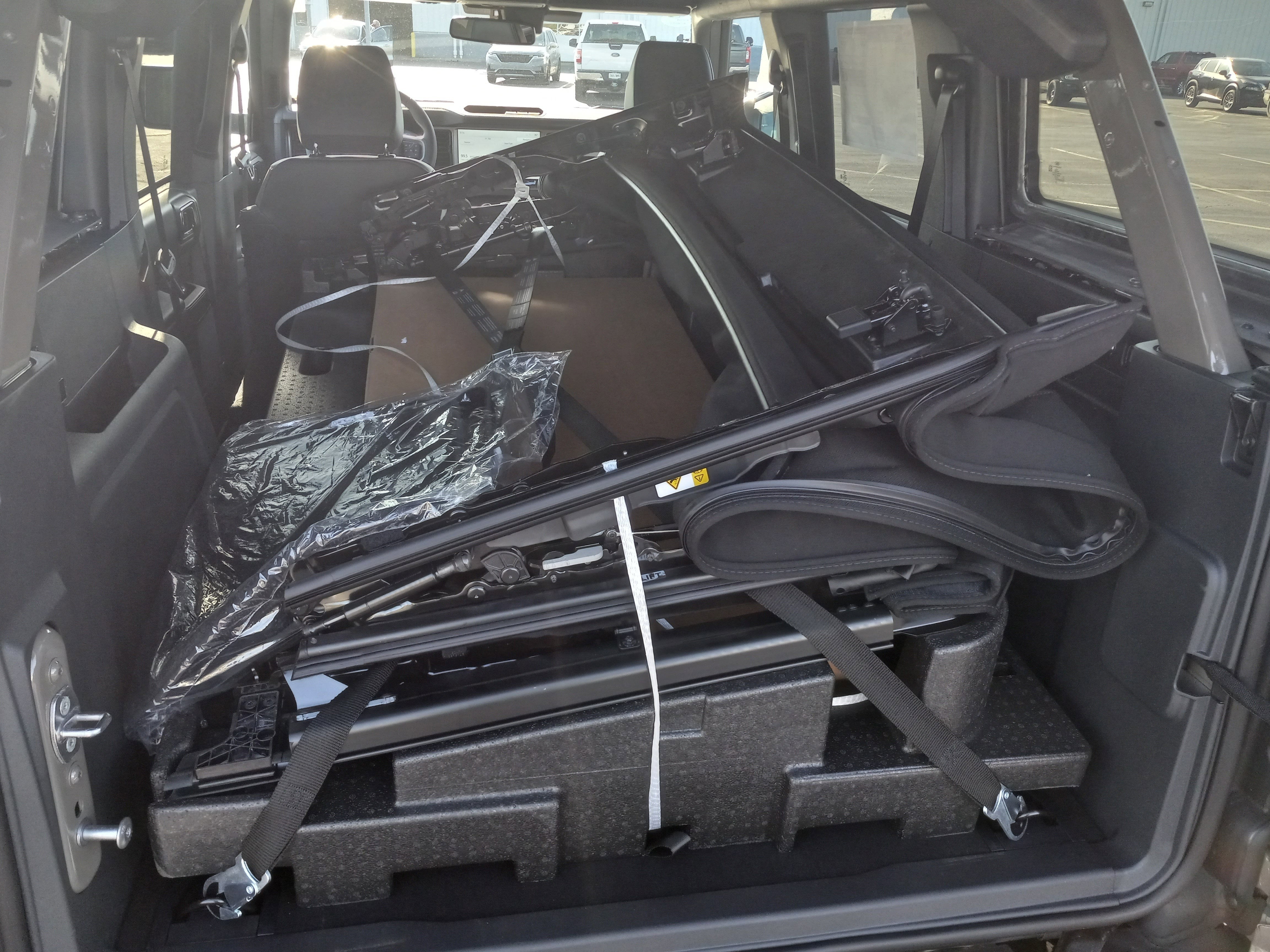 2025 Ford Bronco Outer Banks 4 Door 4x4